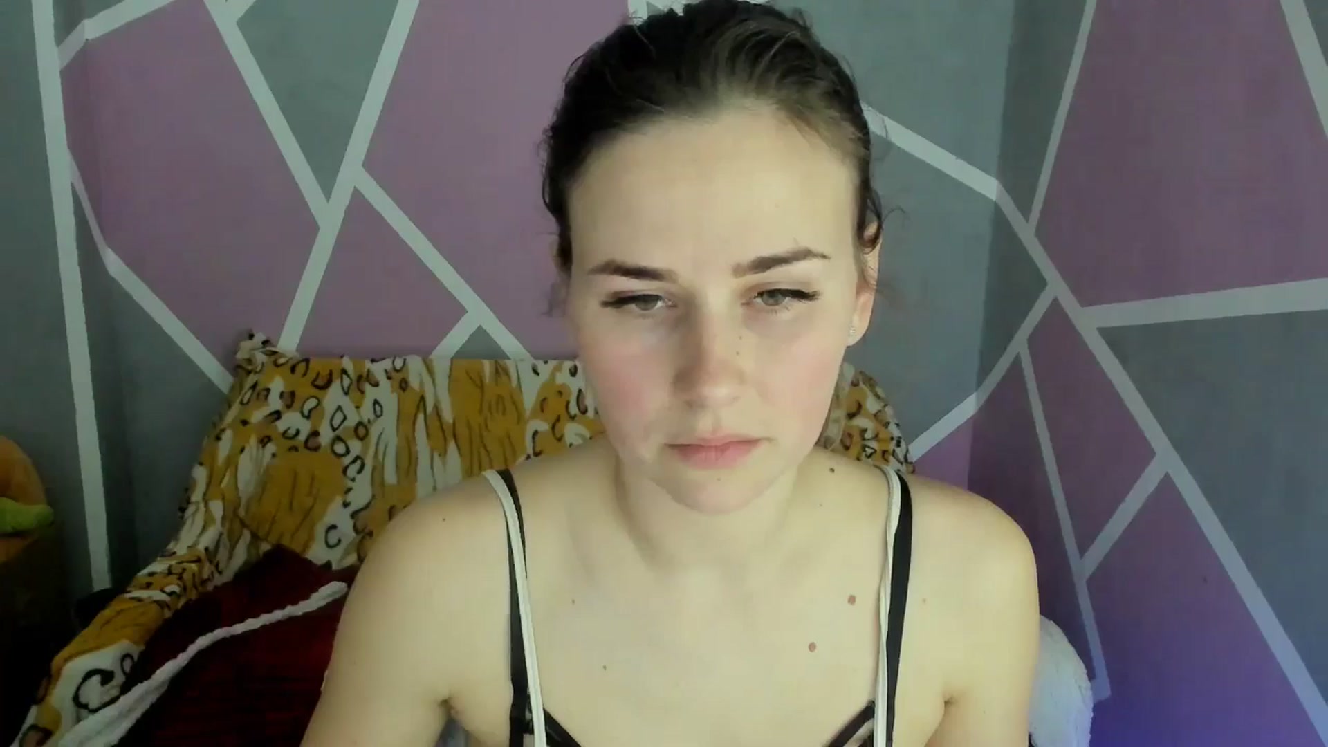 Gallery image thumbnail from Sexy_Ukr's myfreecams stream on, 04/11/2025, 17:12 image 9 of 20