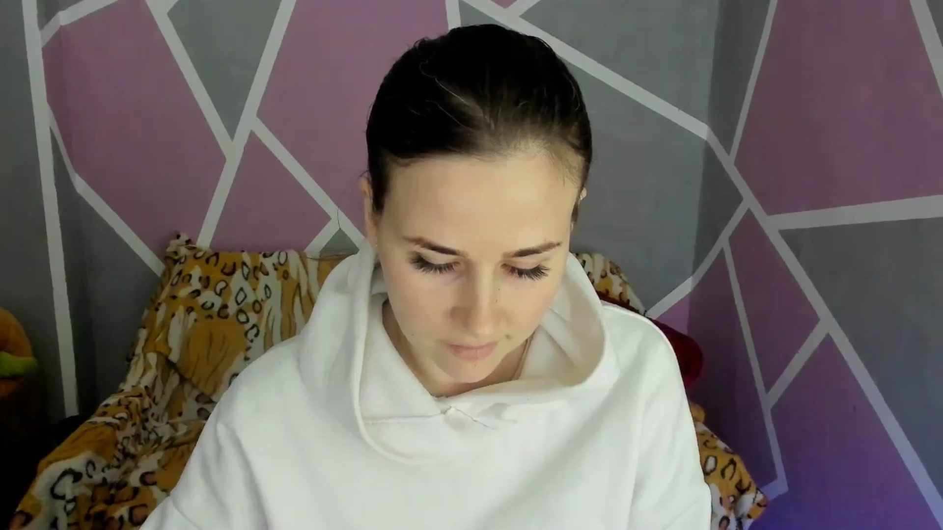 Gallery image thumbnail from Sexy_Ukr's myfreecams stream on, 04/12/2025, 15:25 image 14 of 20