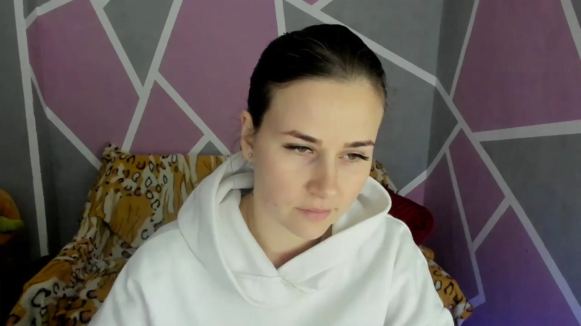 Gallery image thumbnail from Sexy_Ukr's myfreecams stream on, 04/12/2025, 15:25 image 4 of 20