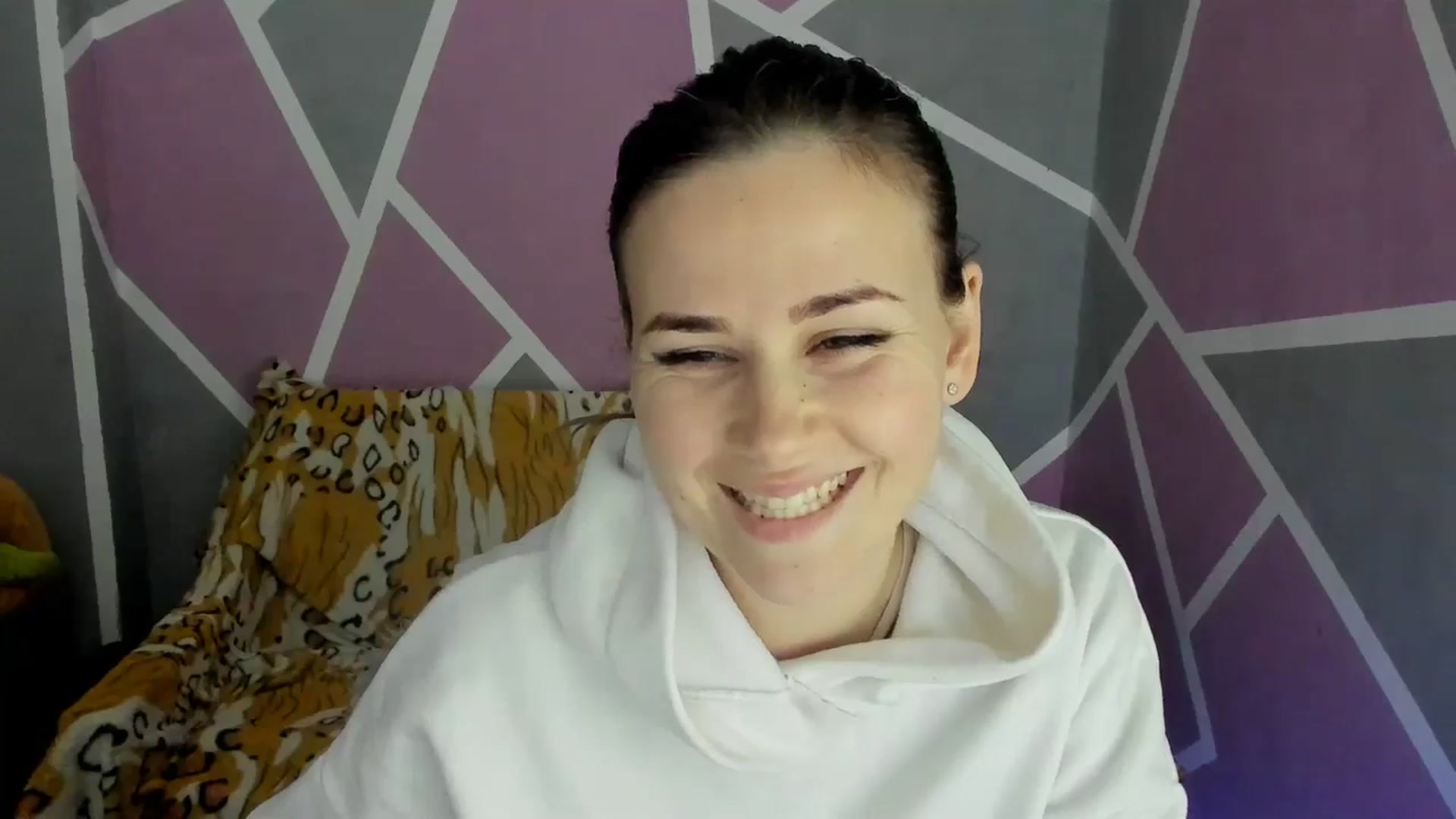 Gallery image thumbnail from Sexy_Ukr's myfreecams stream on, 04/12/2025, 15:25 image 13 of 20