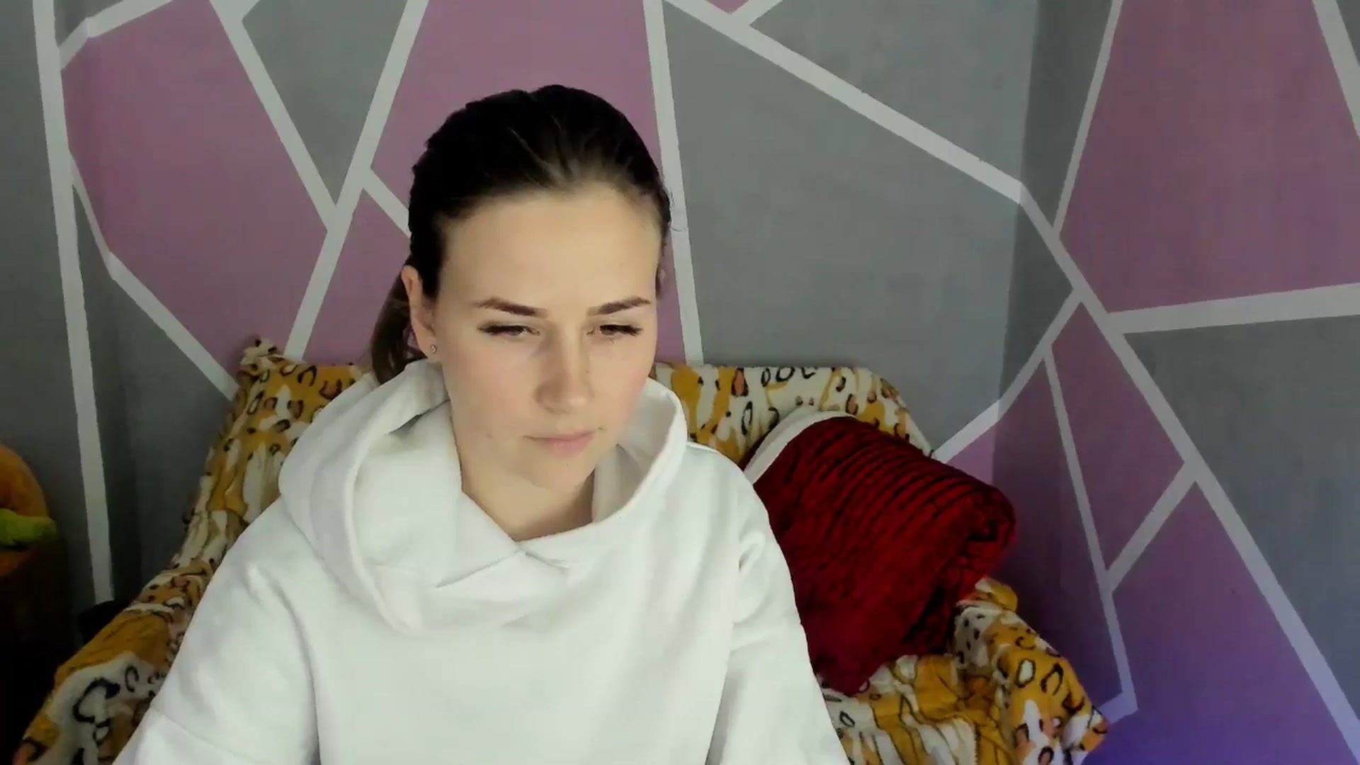 Gallery image thumbnail from Sexy_Ukr's myfreecams stream on, 04/12/2025, 17:23 image 15 of 20