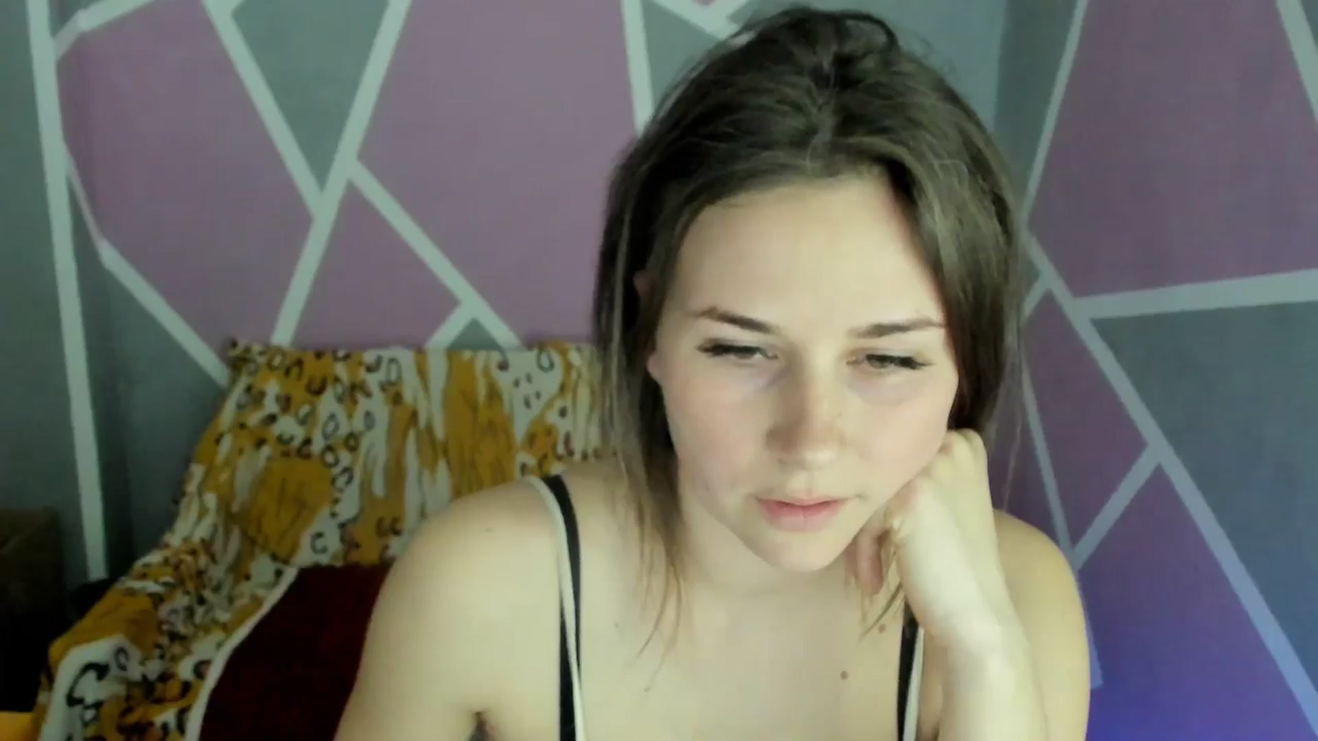 Gallery image thumbnail from Sexy_Ukr's myfreecams stream on, 04/18/2025, 17:40 image 16 of 20