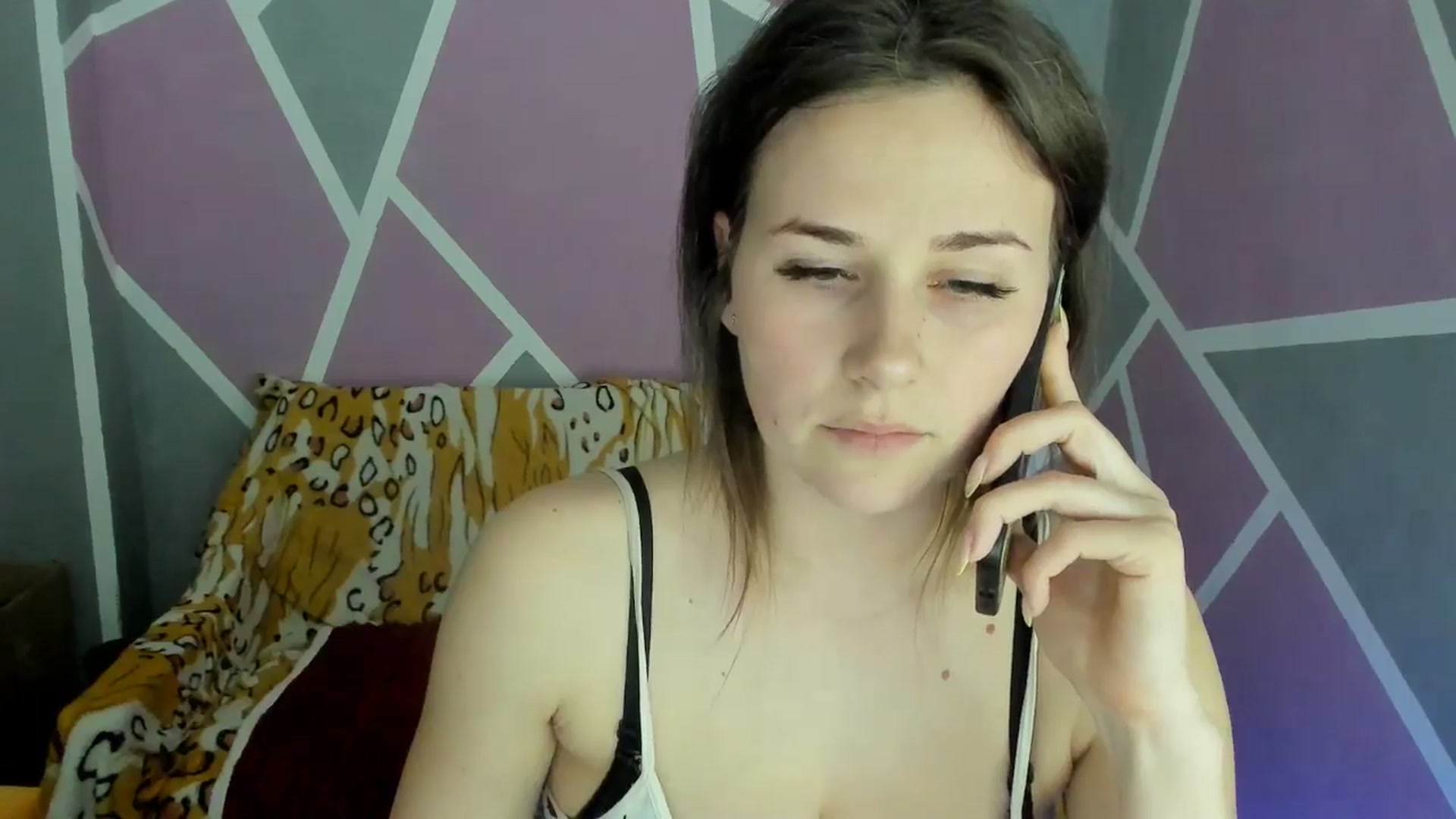 Gallery image thumbnail from Sexy_Ukr's myfreecams stream on, 04/18/2025, 17:40 image 19 of 20