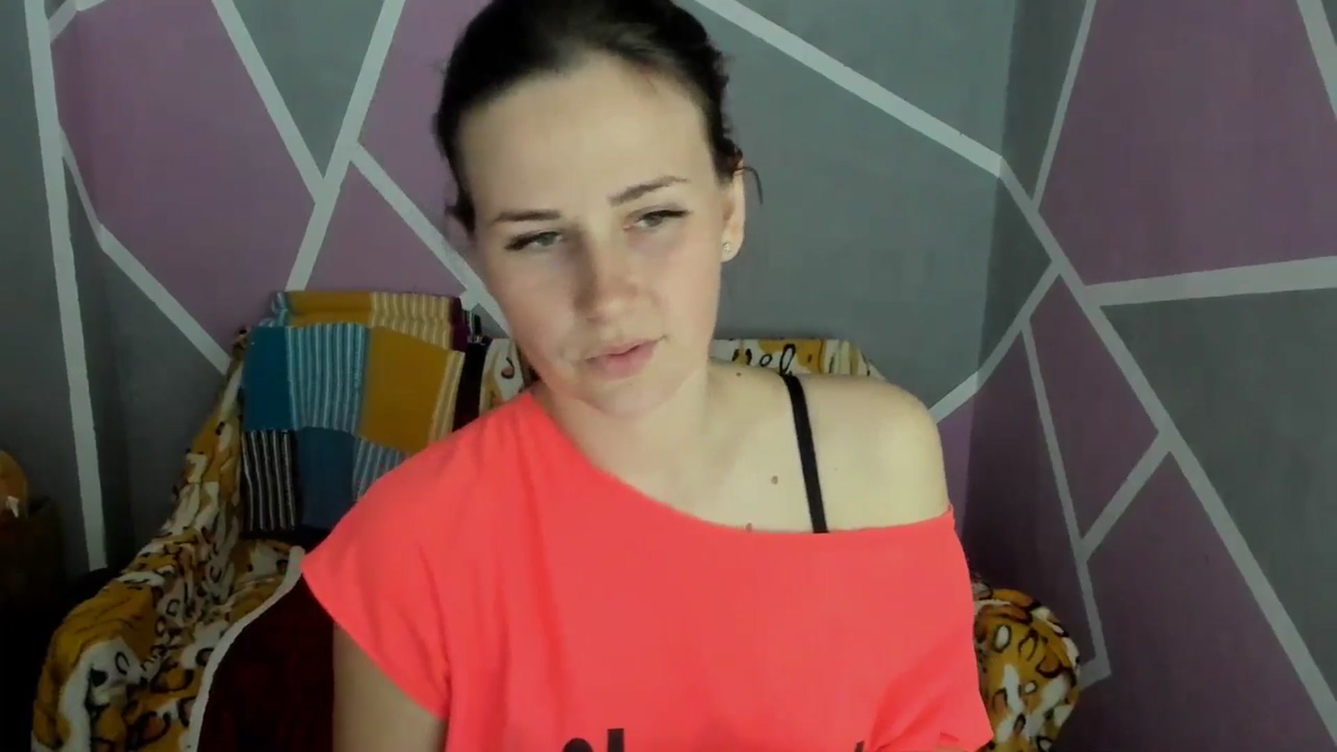 Gallery image thumbnail from Sexy_Ukr's myfreecams stream on, 04/26/2025, 17:46 image 5 of 20