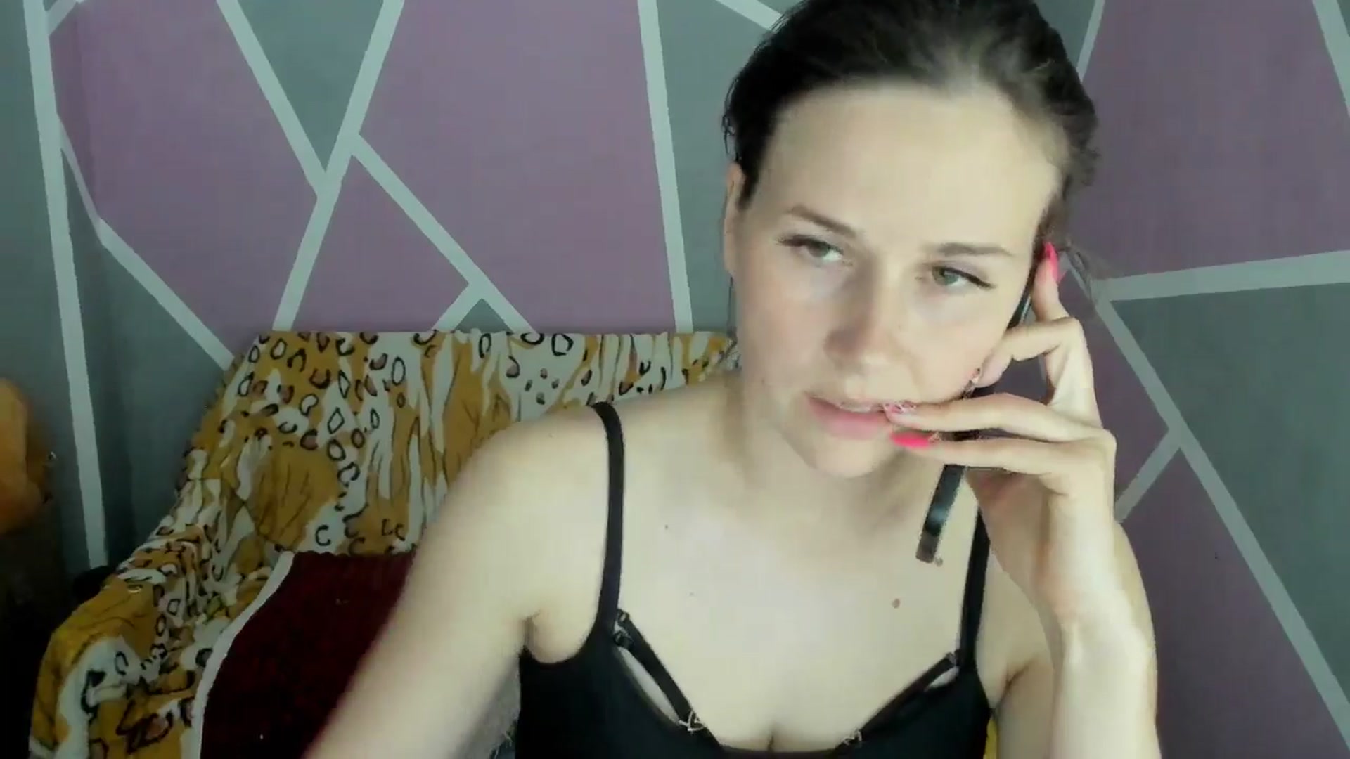 Gallery image thumbnail from Sexy_Ukr's myfreecams stream on, 05/02/2025, 17:53 image 6 of 20