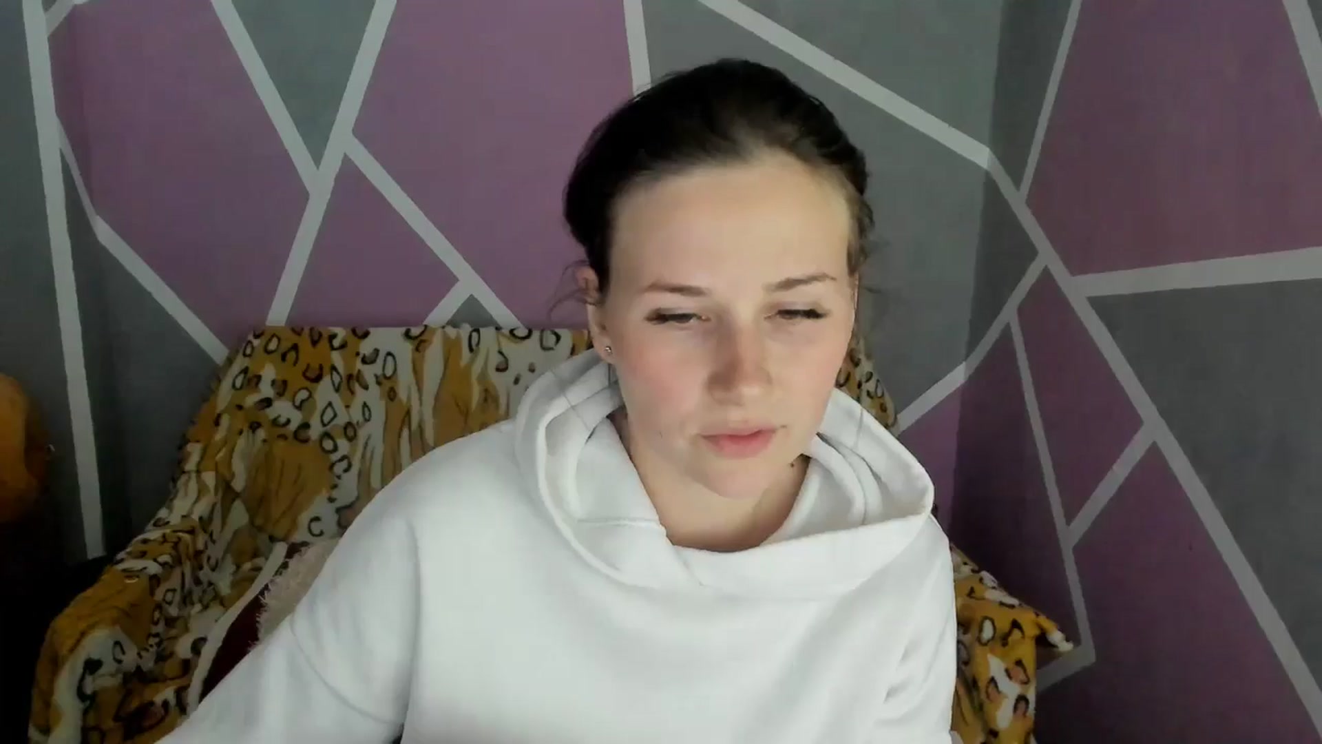 Gallery image thumbnail from Sexy_Ukr's myfreecams stream on, 05/02/2025, 18:38 image 20 of 20