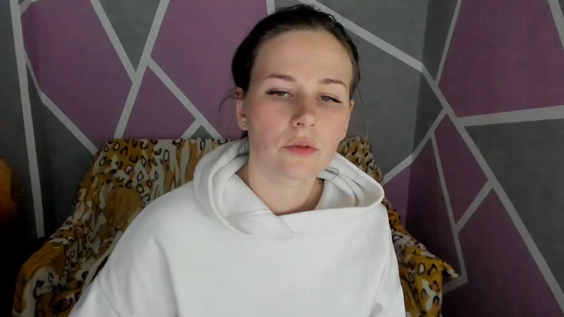Gallery image thumbnail from Sexy_Ukr's myfreecams stream on, 05/02/2025, 18:38 image 13 of 20