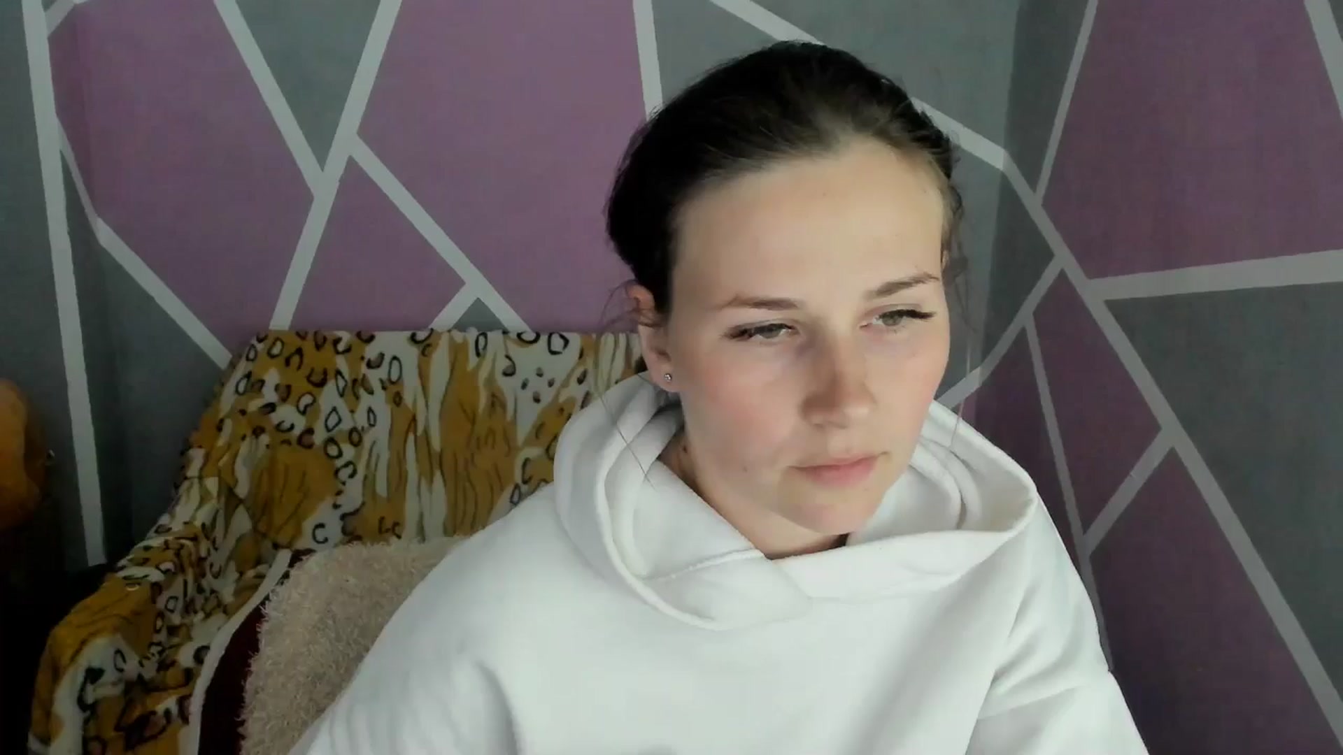 Gallery image thumbnail from Sexy_Ukr's myfreecams stream on, 05/02/2025, 18:38 image 14 of 20
