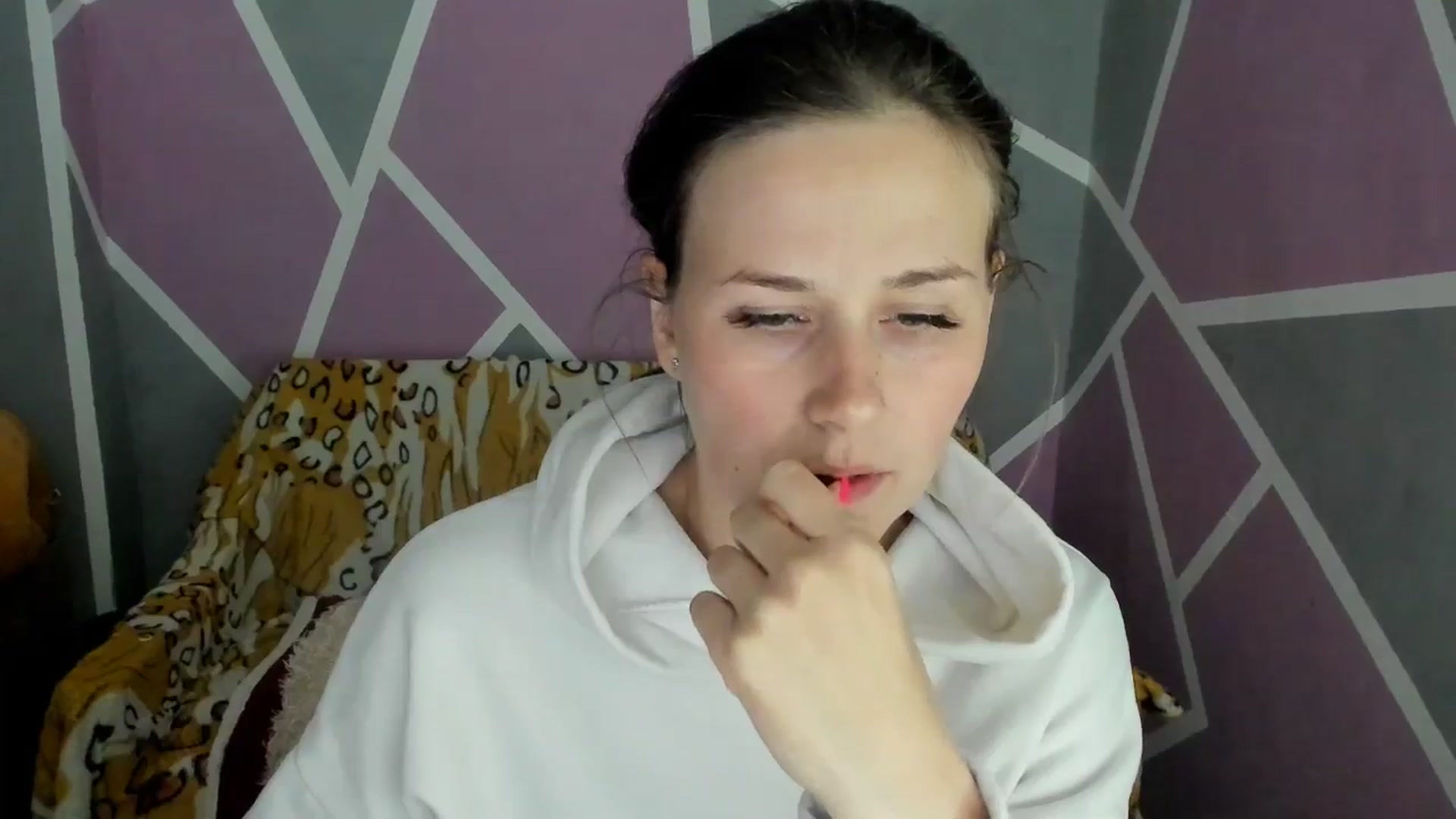 Gallery image thumbnail from Sexy_Ukr's myfreecams stream on, 05/02/2025, 18:38 image 6 of 20
