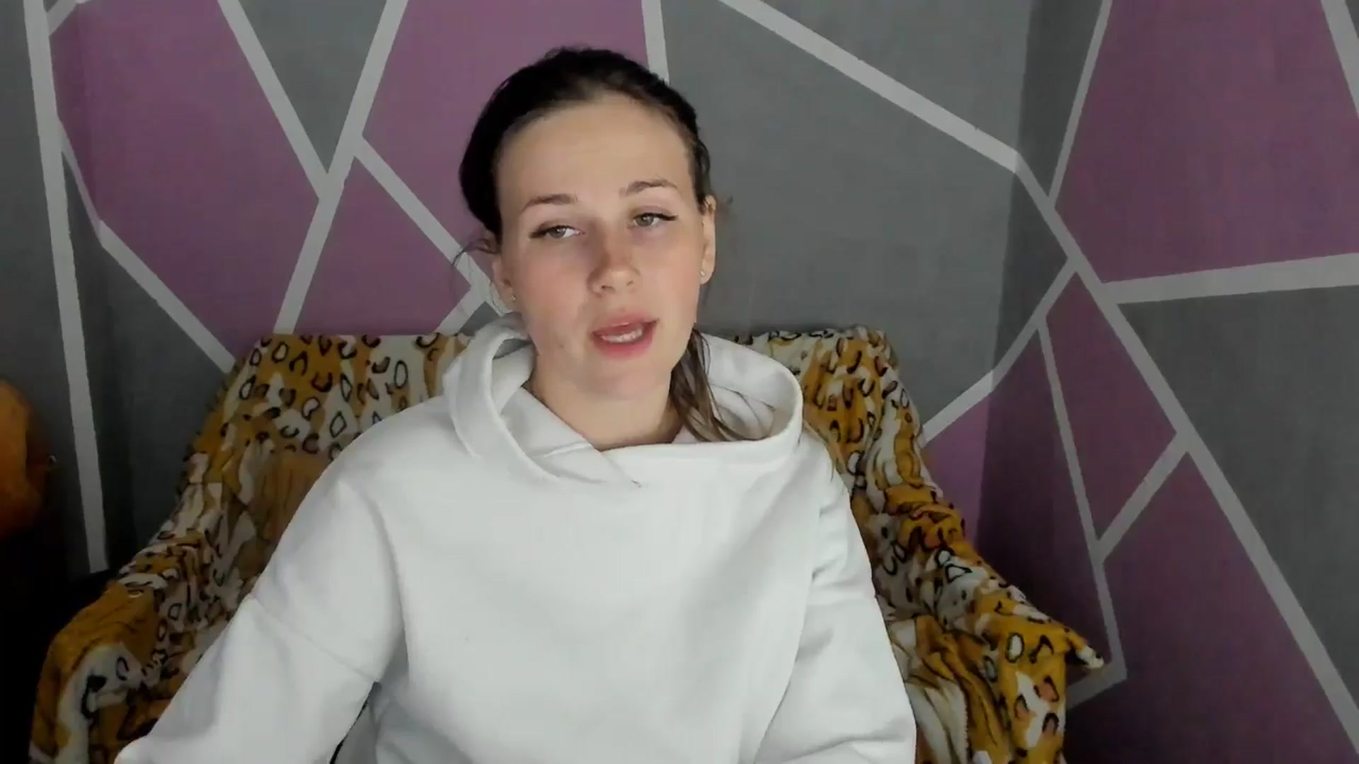 Gallery image thumbnail from Sexy_Ukr's myfreecams stream on, 05/02/2025, 18:38 image 2 of 20
