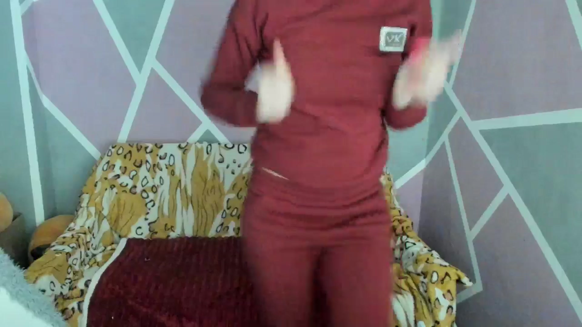 Gallery image thumbnail from Sexy_Ukr's myfreecams stream on, 05/03/2025, 18:19 image 16 of 20