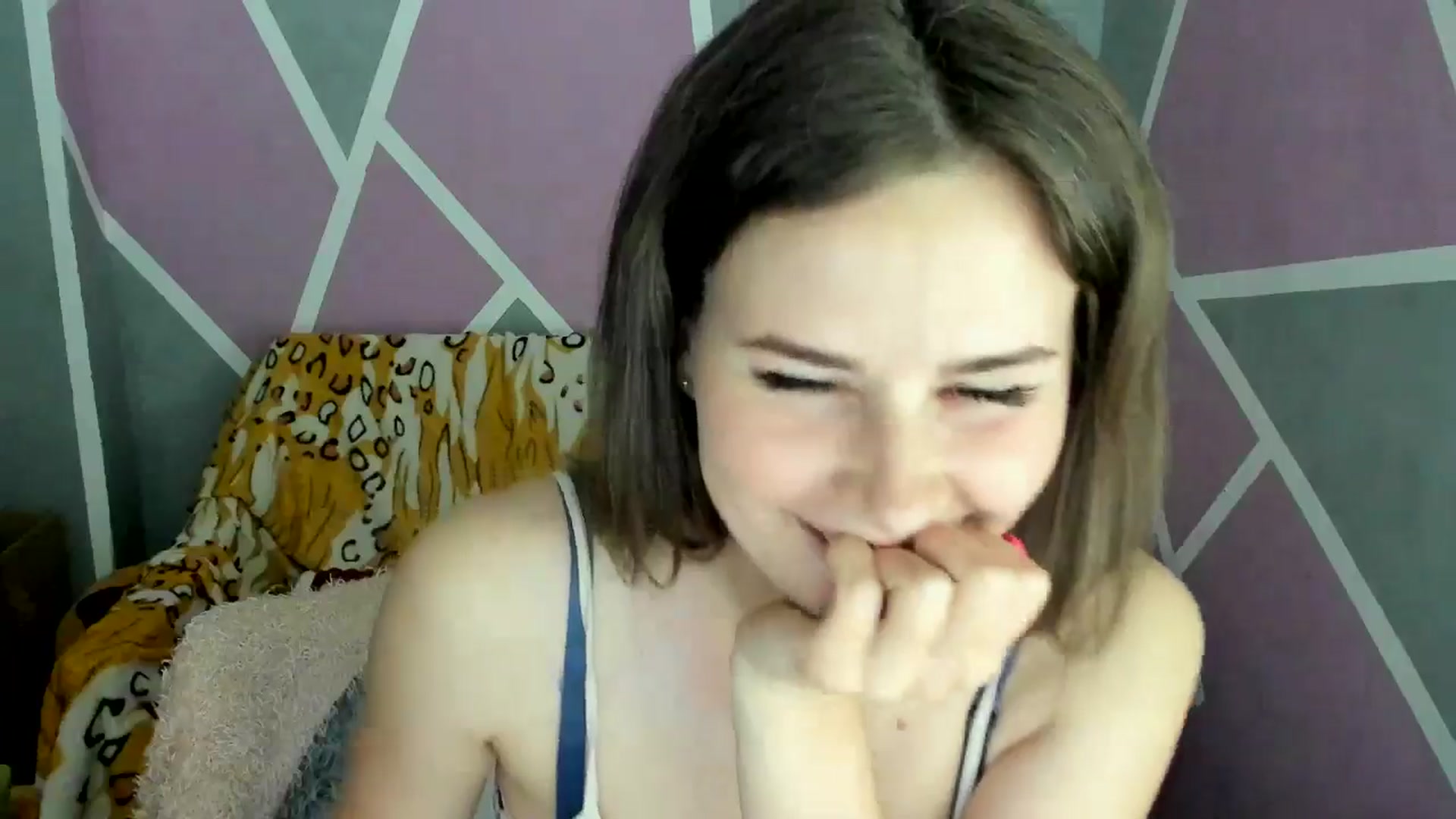 Gallery image thumbnail from Sexy_Ukr's myfreecams stream on, 05/19/2025, 18:58 image 17 of 20