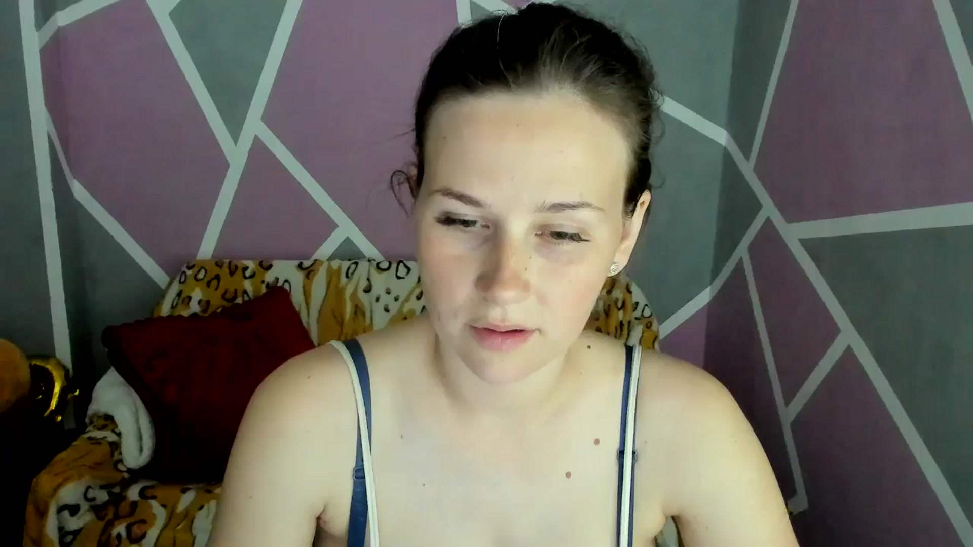 Gallery image thumbnail from Sexy_Ukr's myfreecams stream on, 06/19/2025, 14:48 image 4 of 20