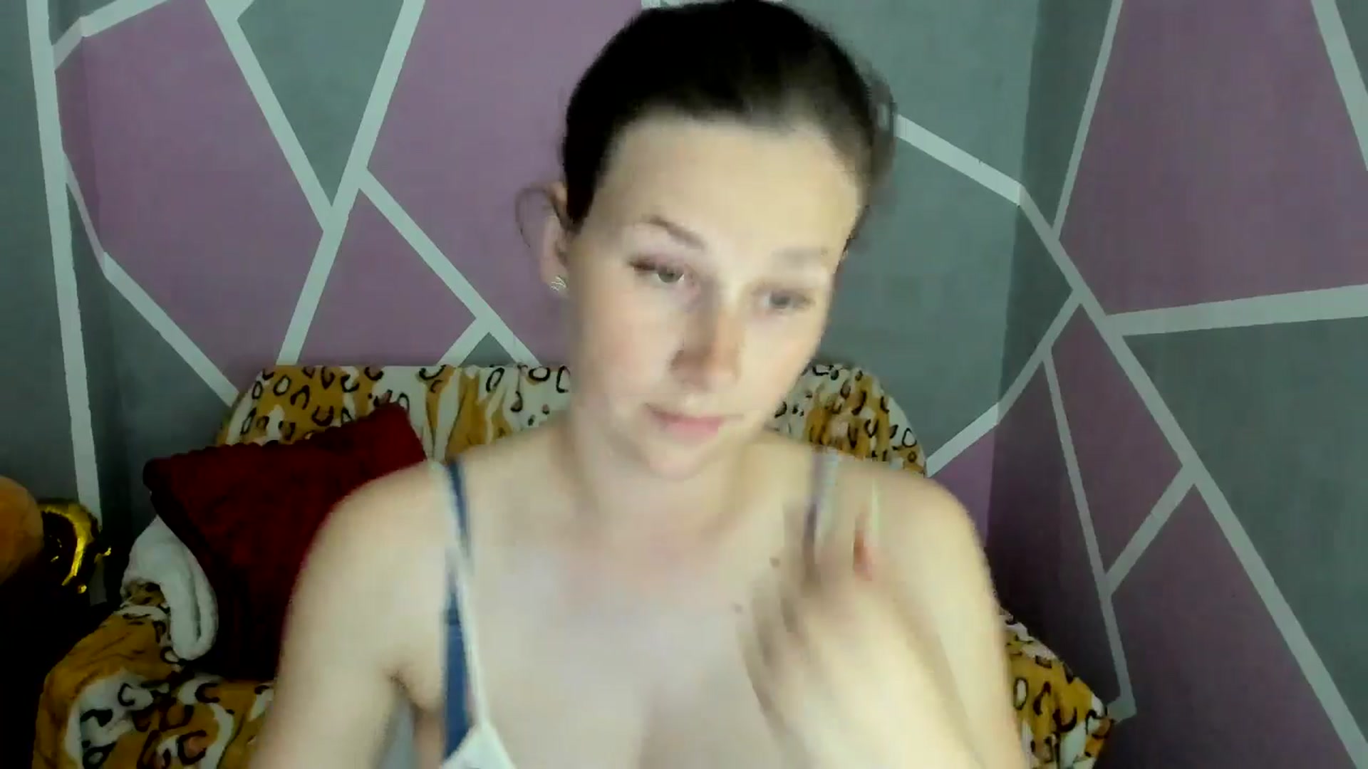 Gallery image thumbnail from Sexy_Ukr's myfreecams stream on, 06/19/2025, 14:48 image 13 of 20