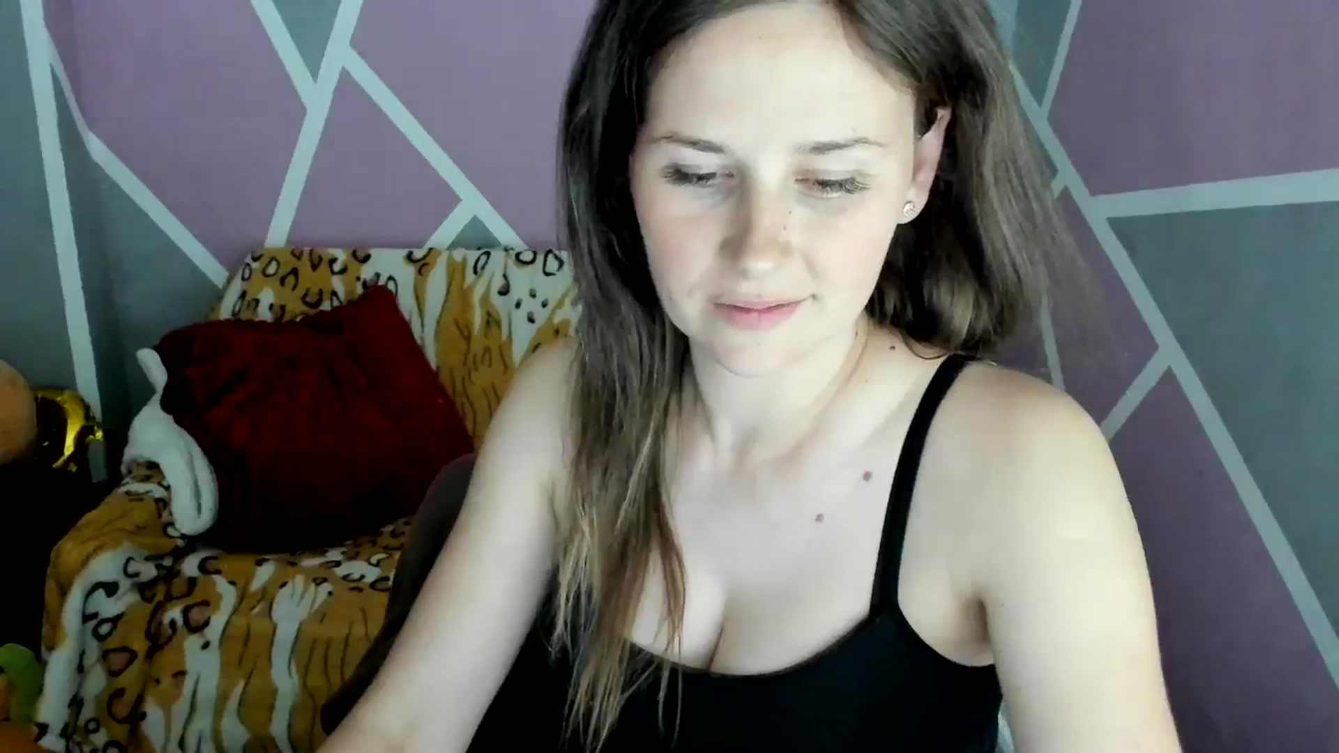 Gallery image thumbnail from Sexy_Ukr's myfreecams stream on, 06/21/2025, 17:46 image 18 of 20