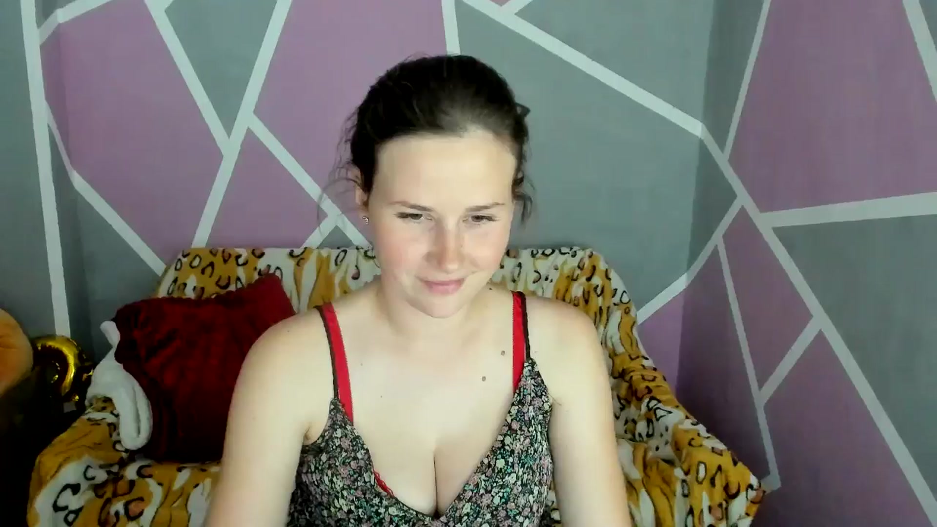 Gallery image thumbnail from Sexy_Ukr's myfreecams stream on, 06/30/2025, 17:23 image 10 of 20