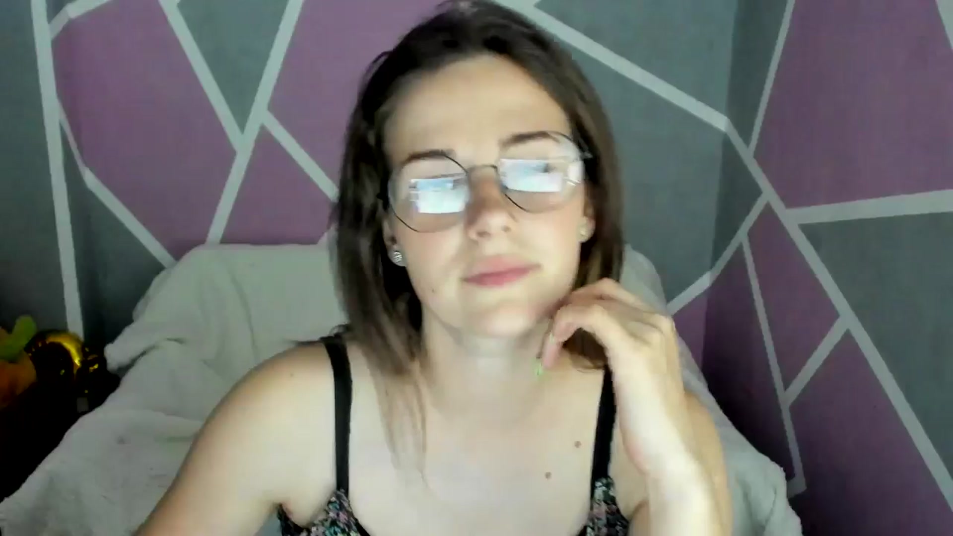 Gallery image thumbnail from Sexy_Ukr's myfreecams stream on, 07/07/2025, 17:29 image 17 of 20