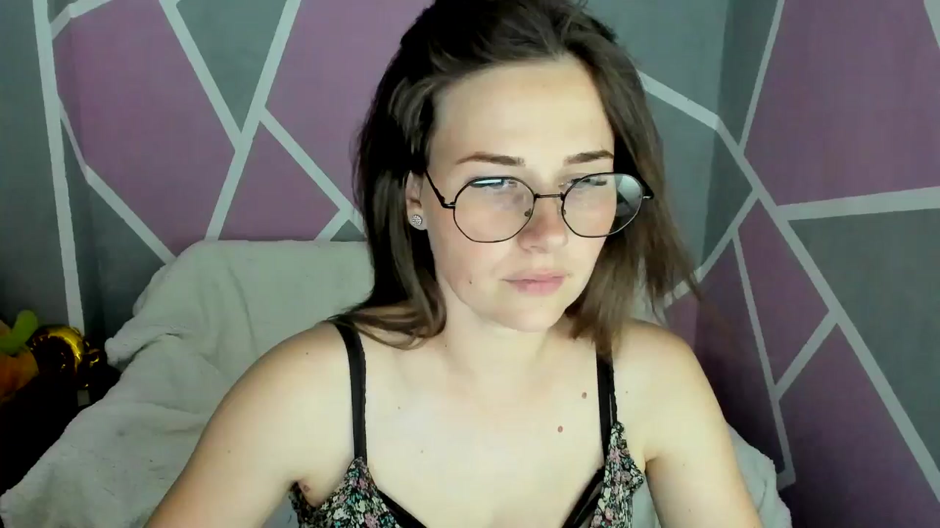 Gallery image thumbnail from Sexy_Ukr's myfreecams stream on, 07/07/2025, 17:29 image 6 of 20