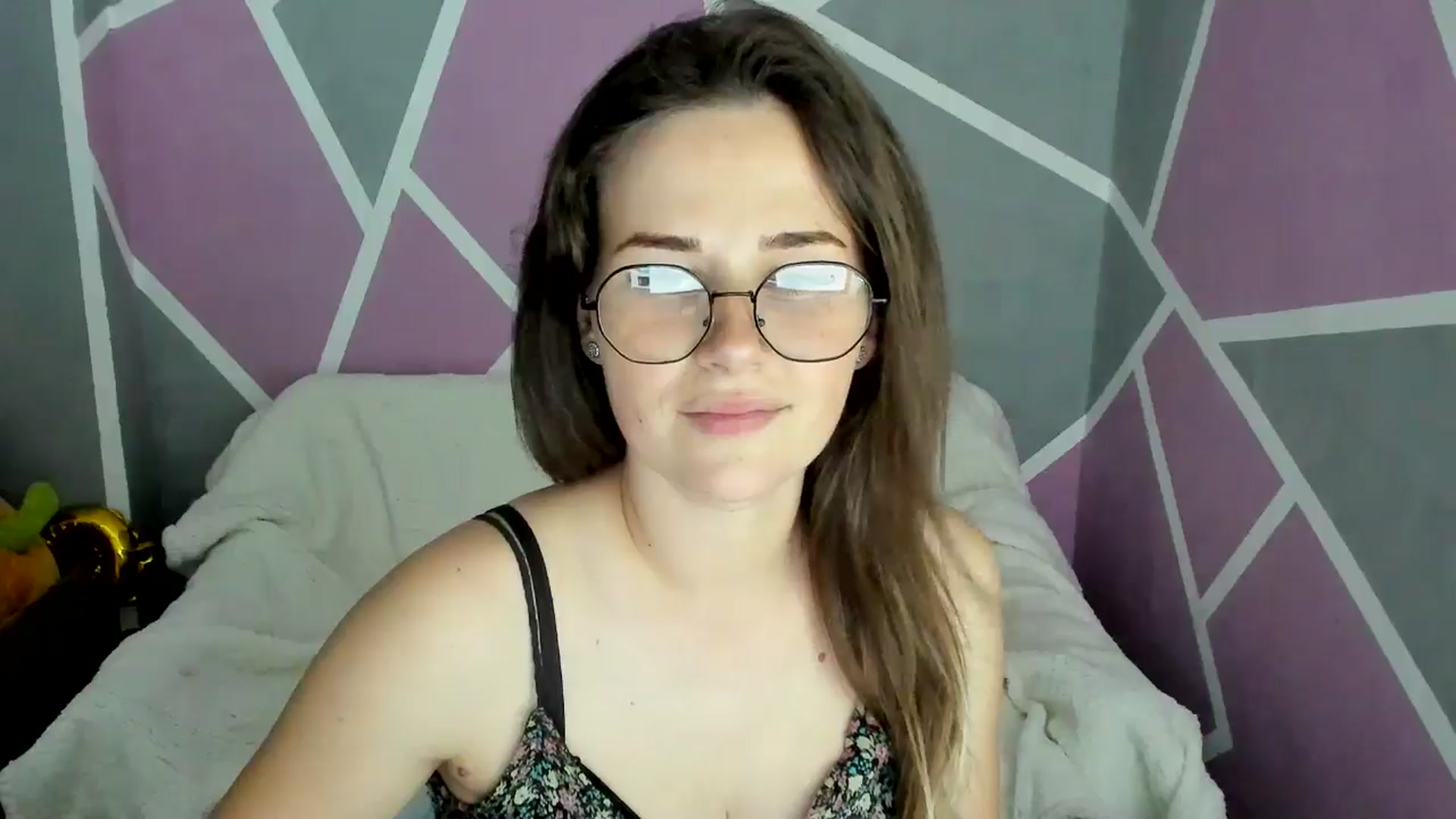 Gallery image thumbnail from Sexy_Ukr's myfreecams stream on, 07/07/2025, 18:16 image 15 of 20
