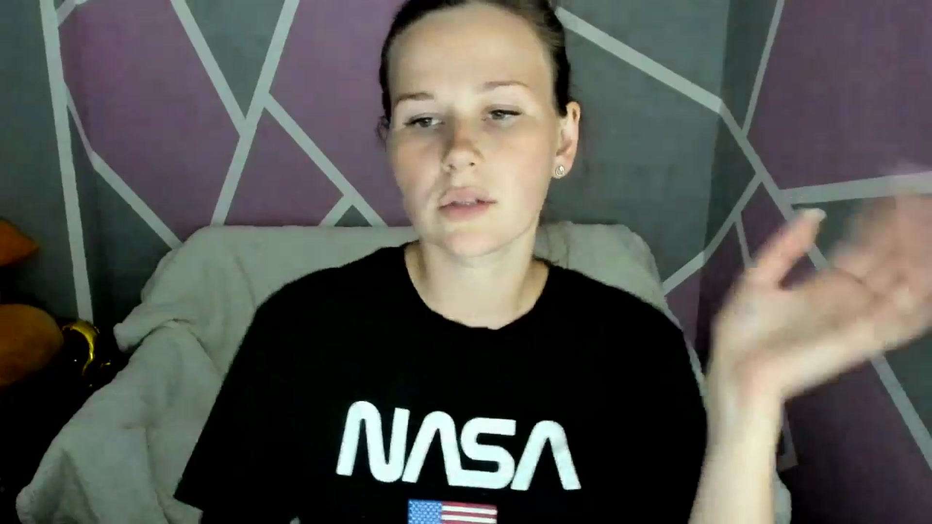 Gallery image thumbnail from Sexy_Ukr's myfreecams stream on, 08/07/2025, 18:17 image 9 of 20