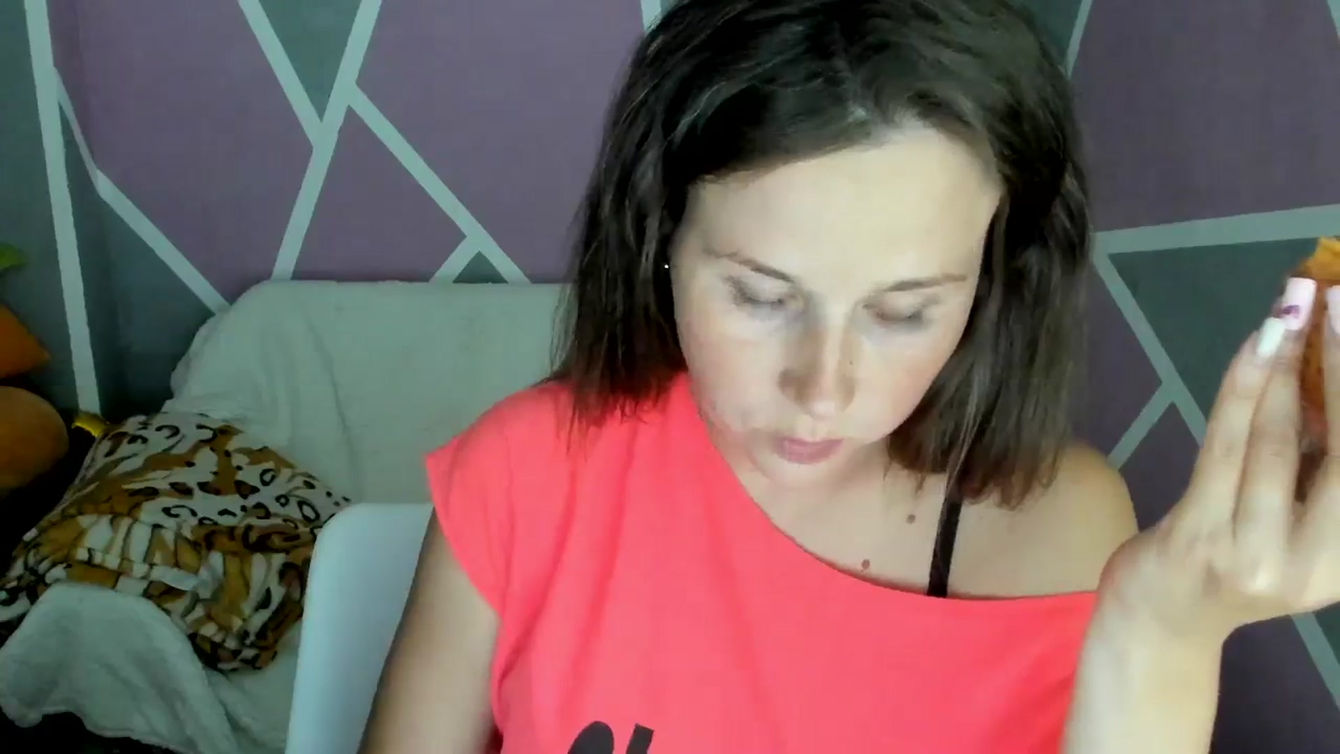Gallery image thumbnail from Sexy_Ukr's myfreecams stream on, 08/08/2025, 18:12 image 18 of 20