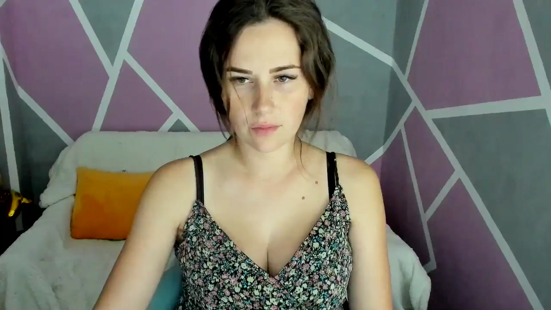 Gallery image thumbnail from Sexy_Ukr's myfreecams stream on, 09/05/2025, 17:24 image 4 of 20