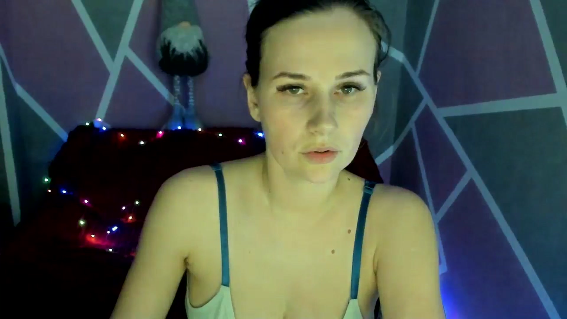 Gallery image thumbnail from Sexy_Ukr's myfreecams stream on, 01/09/2026, 18:23 image 11 of 20