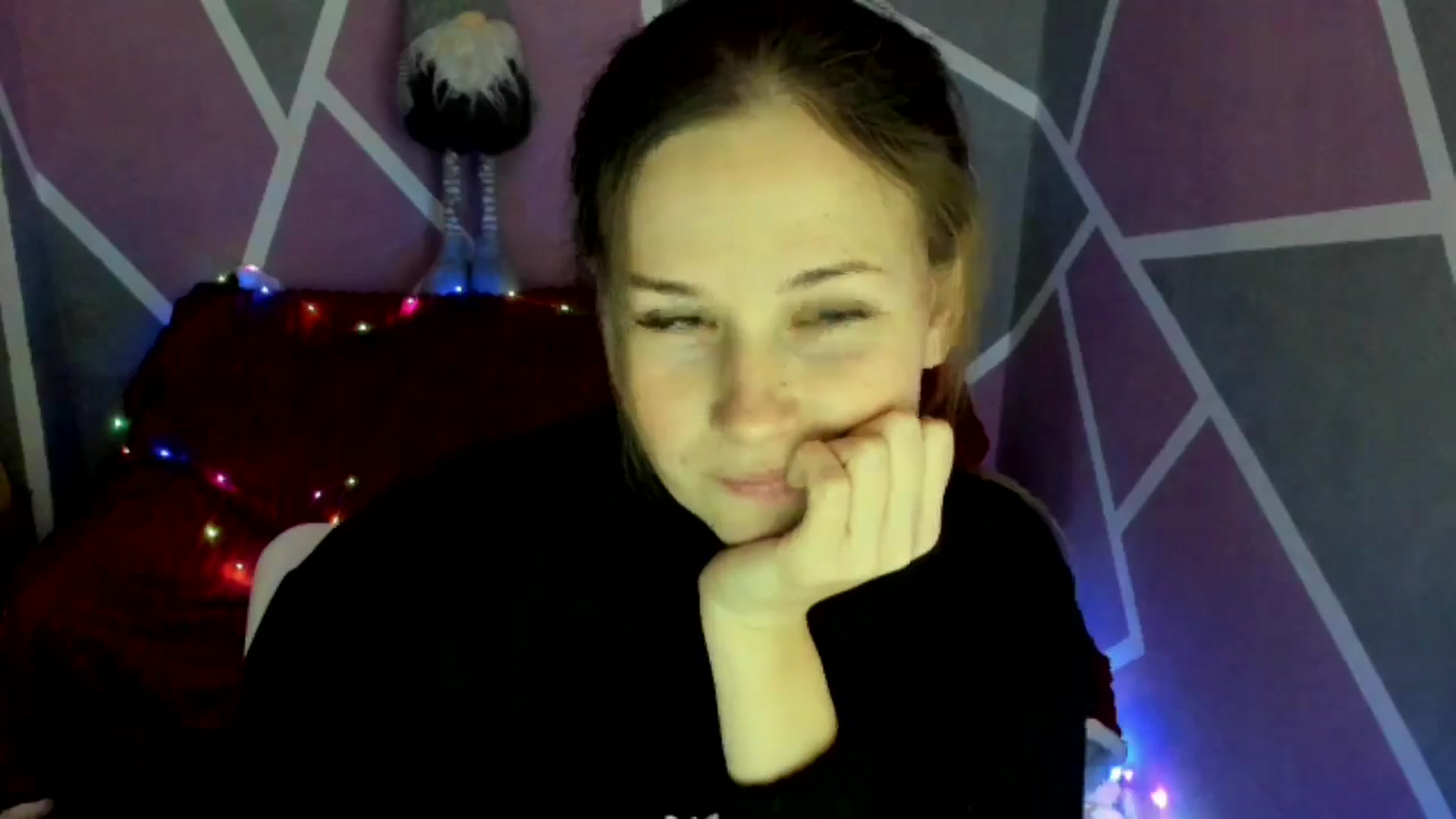 Gallery image thumbnail from Sexy_Ukr's myfreecams stream on, 01/17/2026, 16:02 image 14 of 20