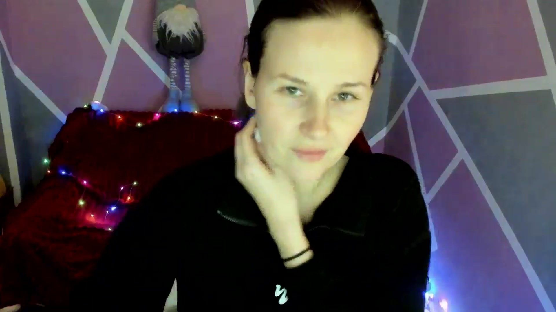 Gallery image thumbnail from Sexy_Ukr's myfreecams stream on, 02/01/2026, 17:32 image 7 of 20