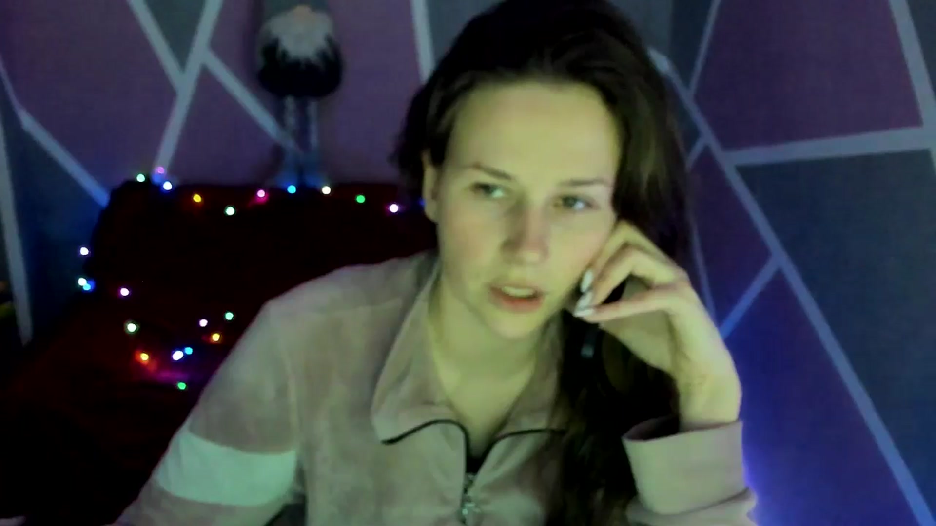 Gallery image thumbnail from Sexy_Ukr's myfreecams stream on, 02/10/2026, 15:37 image 17 of 20