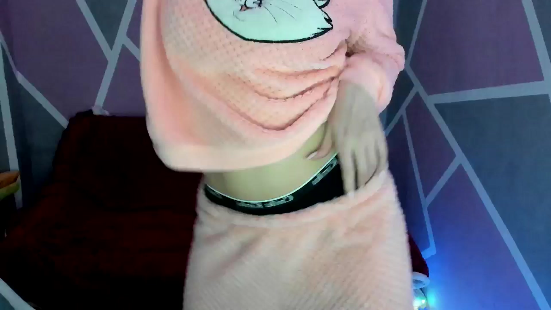 Gallery image thumbnail from Sexy_Ukr's myfreecams stream on, 03/02/2026, 18:15 image 15 of 20