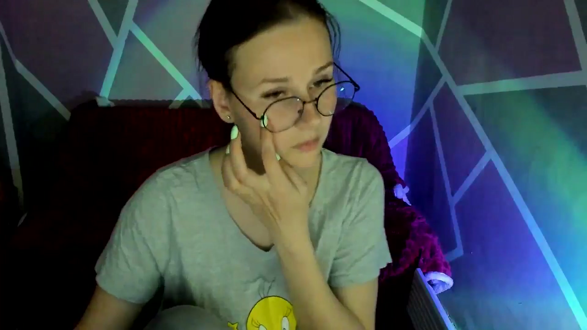 Gallery image thumbnail from Sexy_Ukr's myfreecams stream on, 04/04/2026, 17:02 image 9 of 20