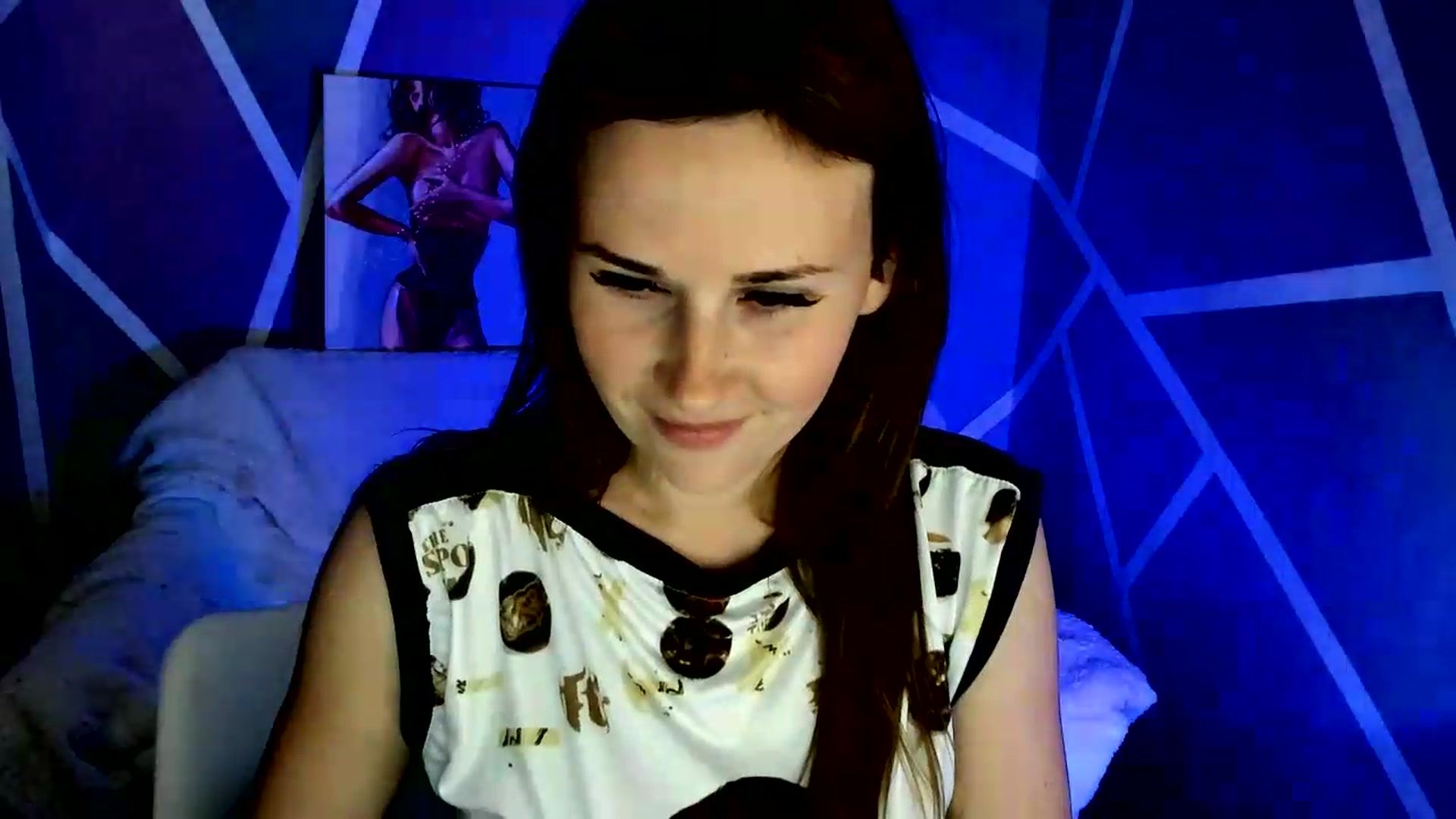 Gallery image thumbnail from Sexy_Ukr's myfreecams stream on, 06/19/2026, 20:12 image 9 of 20