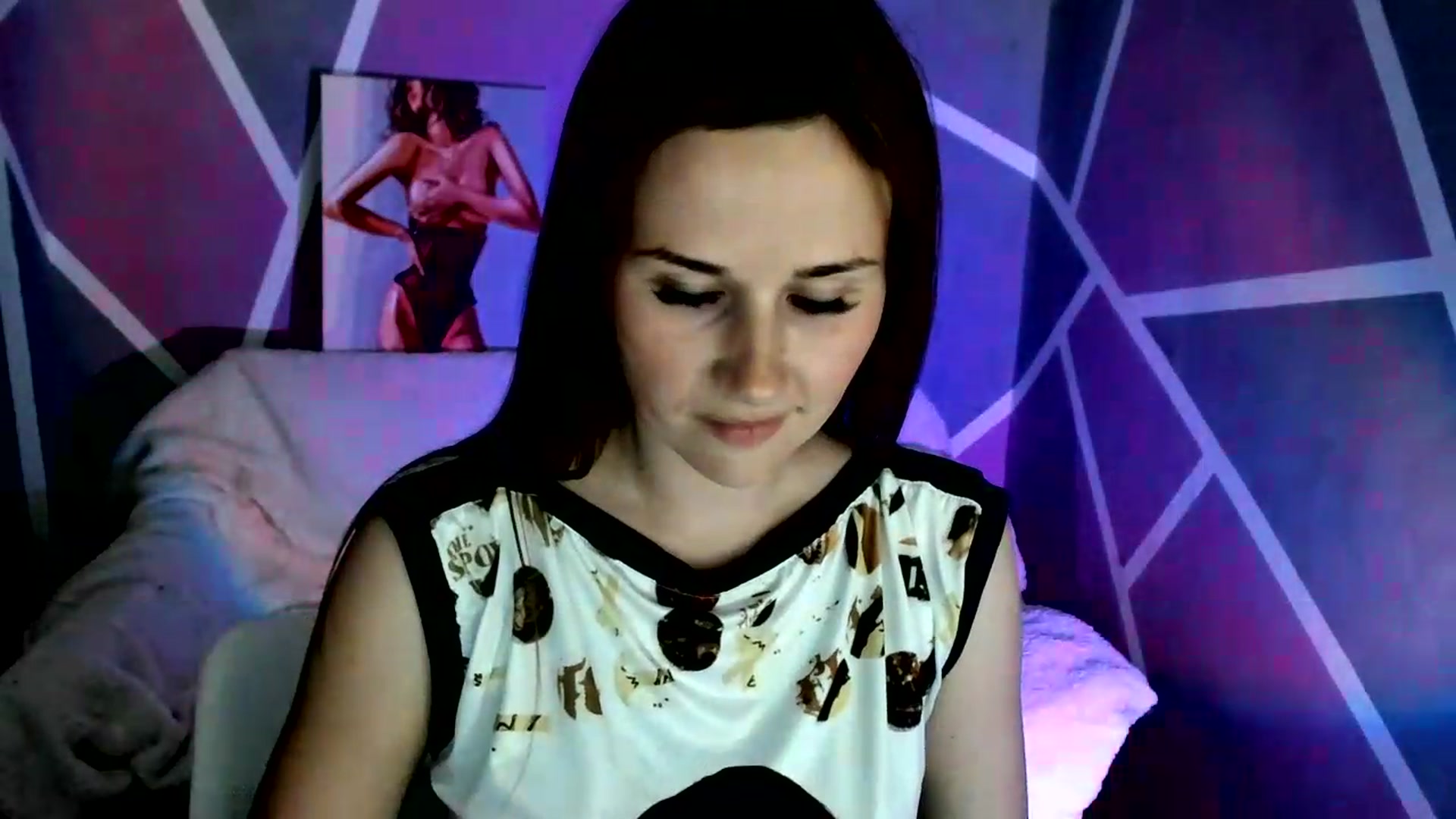 Gallery image thumbnail from Sexy_Ukr's myfreecams stream on, 06/19/2026, 20:12 image 17 of 20