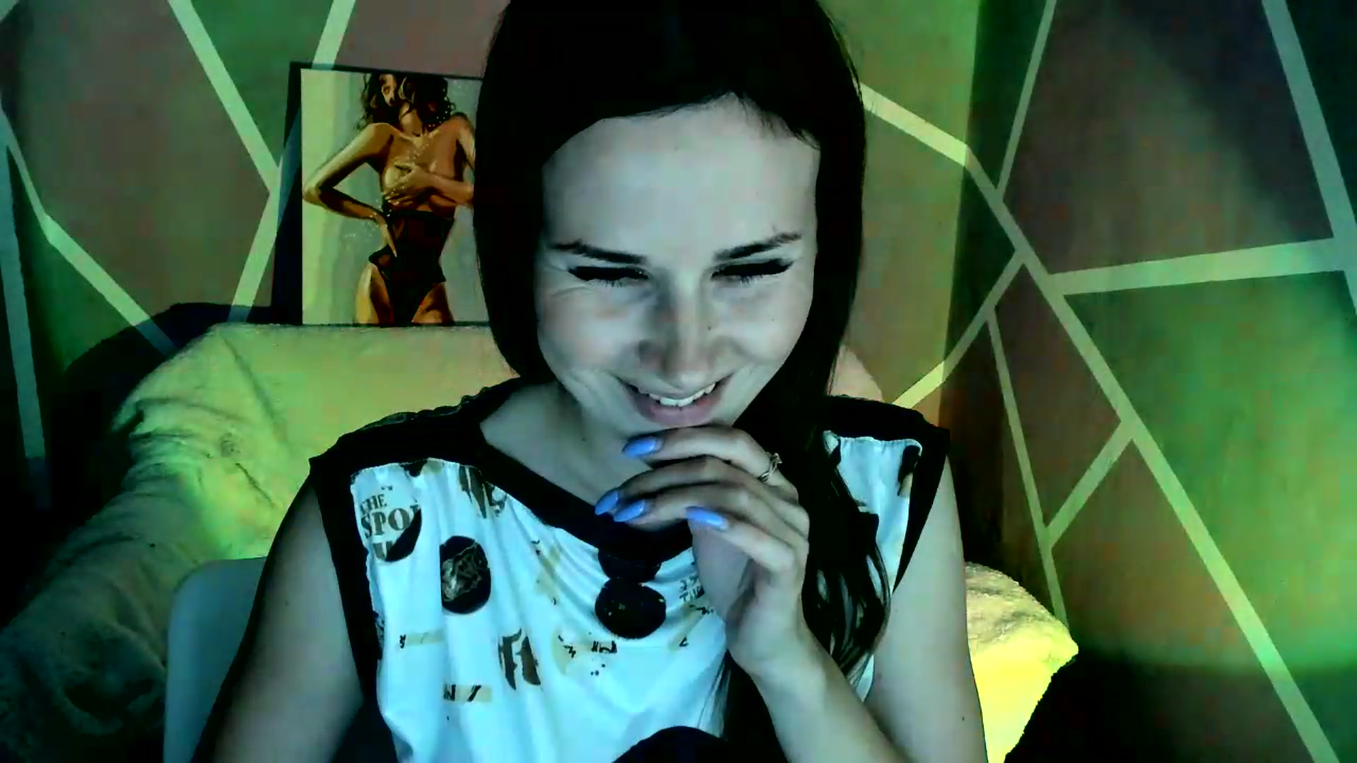 Gallery image thumbnail from Sexy_Ukr's myfreecams stream on, 06/19/2026, 20:12 image 4 of 20
