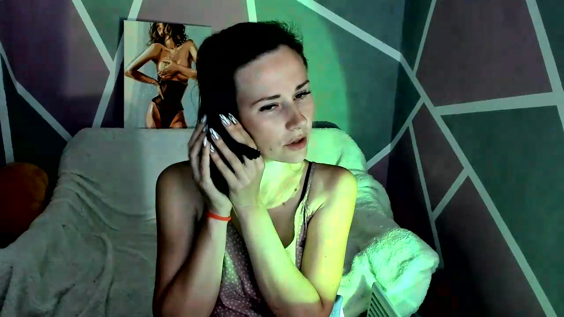 Gallery image thumbnail from Sexy_Ukr's myfreecams stream on, 08/13/2026, 18:22 image 2 of 20