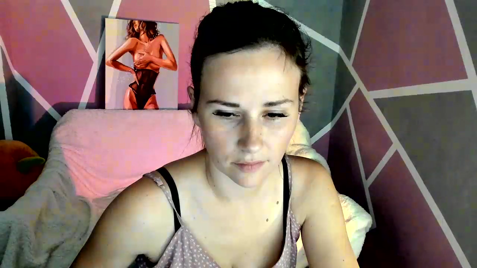 Gallery image thumbnail from Sexy_Ukr's myfreecams stream on, 08/13/2026, 19:52 image 19 of 20