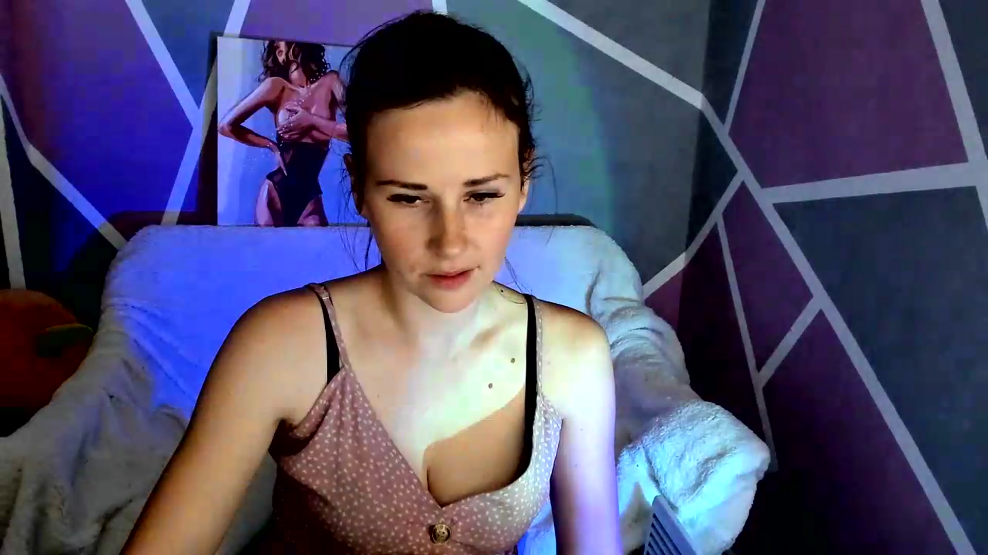 Gallery image thumbnail from Sexy_Ukr's myfreecams stream on, 08/13/2026, 19:52 image 5 of 20