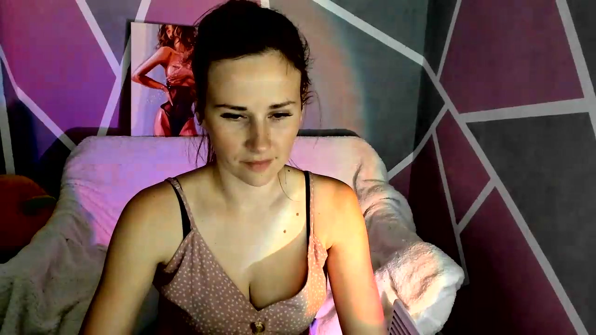 Gallery image thumbnail from Sexy_Ukr's myfreecams stream on, 08/13/2026, 19:52 image 6 of 20
