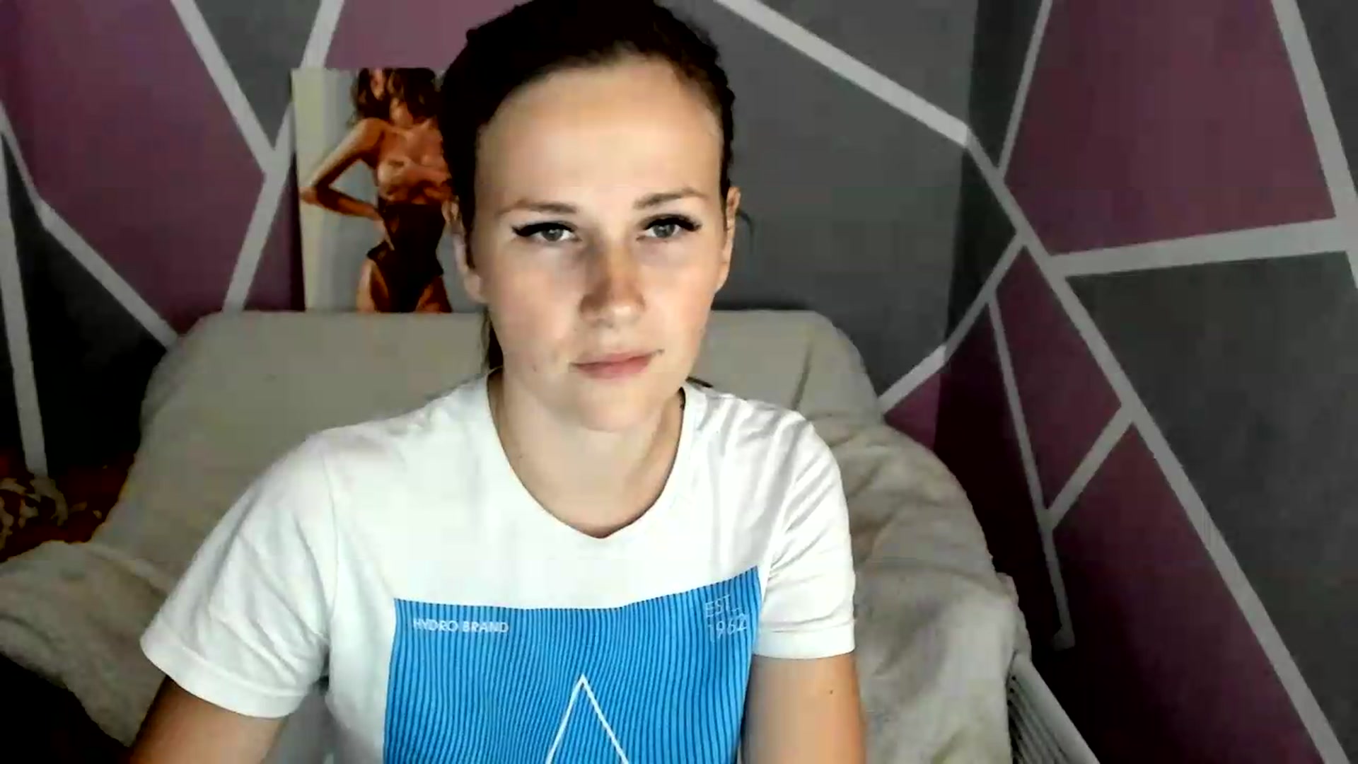 Gallery image thumbnail from Sexy_Ukr's myfreecams stream on, 09/10/2026, 19:14 image 16 of 20
