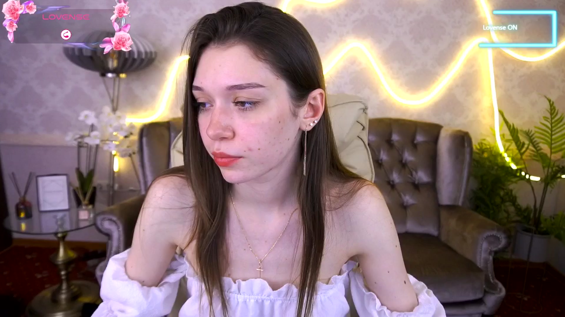 Gallery image thumbnail from Sexy_X_Cherry's myfreecams stream on, 06/15/2025, 13:46 image 10 of 20