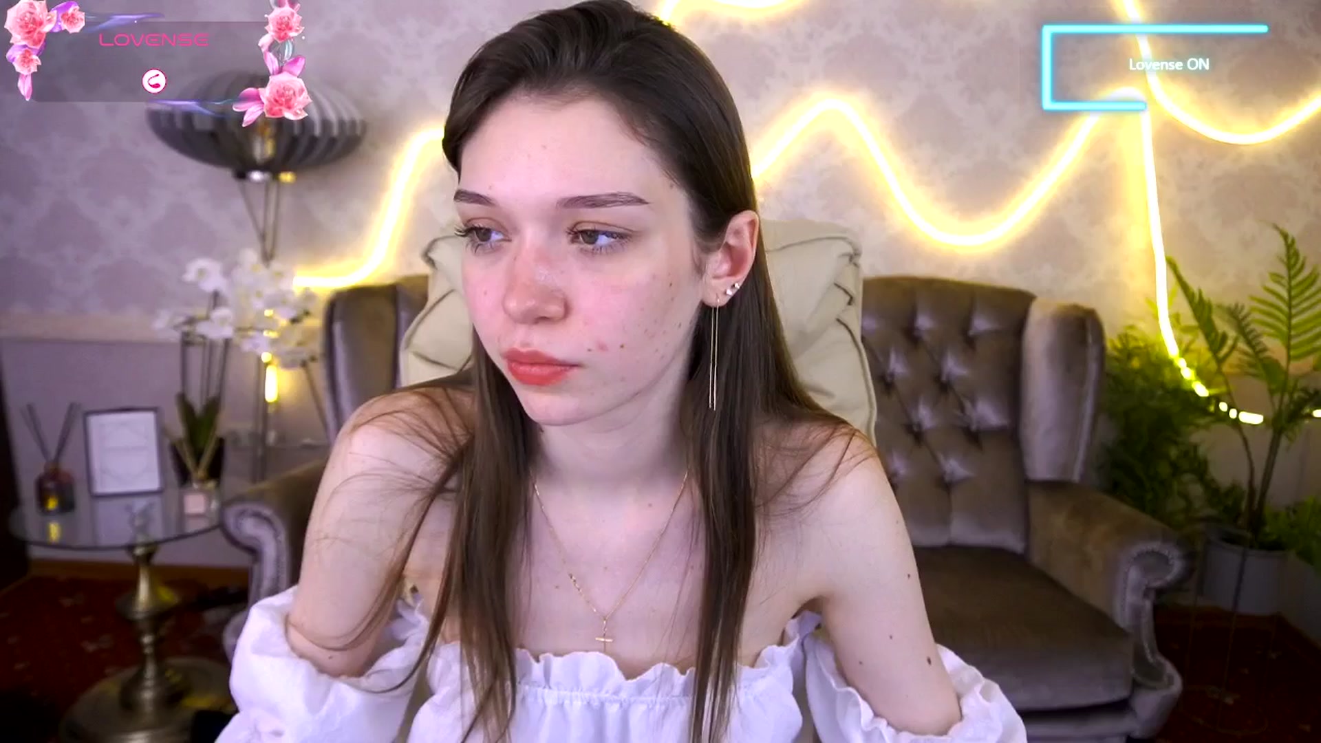 Gallery image thumbnail from Sexy_X_Cherry's myfreecams stream on, 06/15/2025, 13:46 image 14 of 20