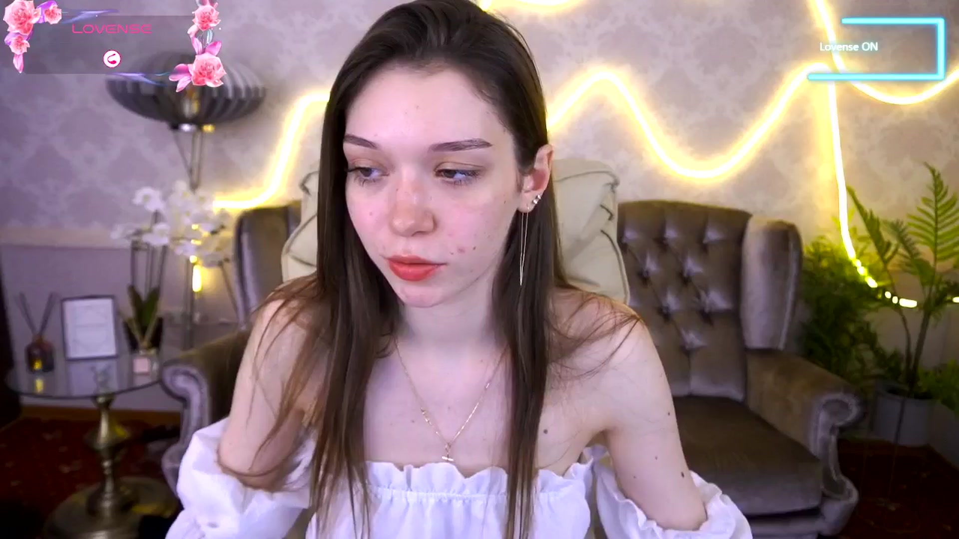 Gallery image thumbnail from Sexy_X_Cherry's myfreecams stream on, 06/15/2025, 13:46 image 19 of 20