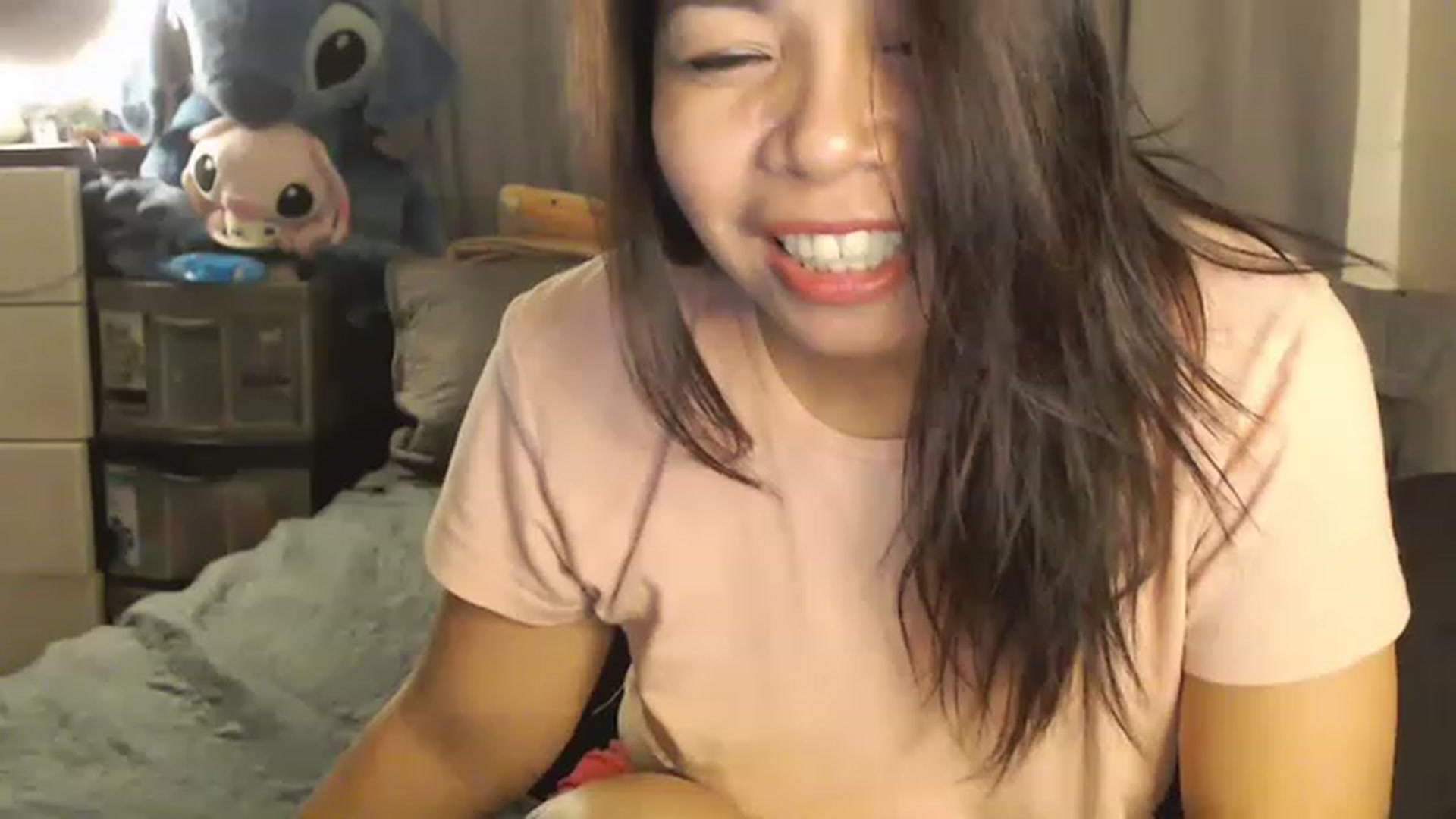 Gallery image thumbnail from Sexy_ass24's myfreecams stream on, 12/01/2022, 24:10 image 15 of 20