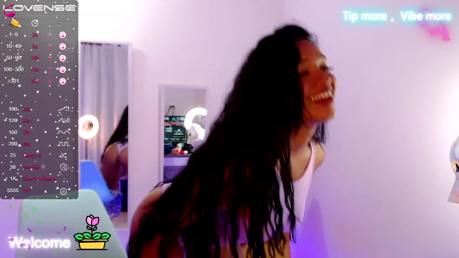 Gallery image thumbnail from Sexy_latina69's myfreecams stream on, 06/26/2023, 10:16 image 4 of 20