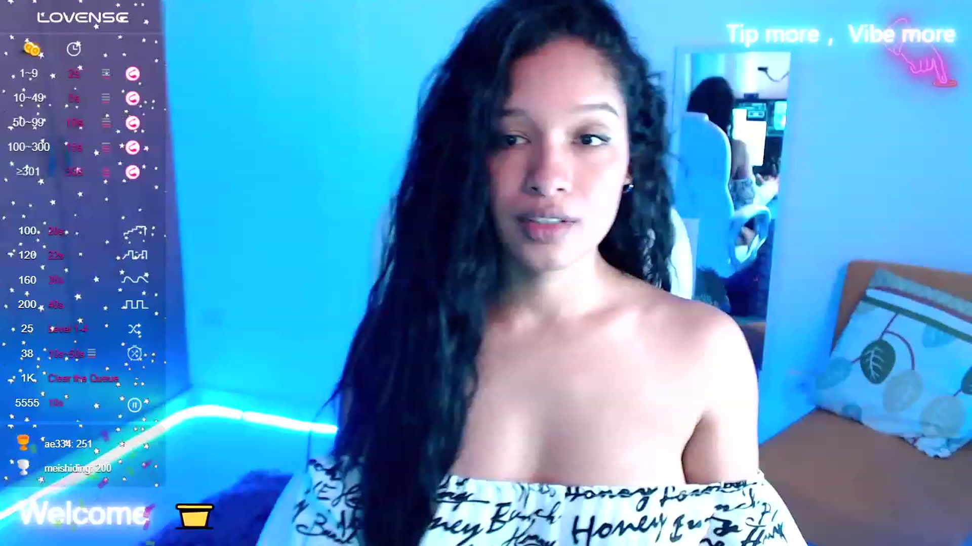 Gallery image thumbnail from Sexy_latina69's myfreecams stream on, 08/25/2023, 14:14 image 20 of 20