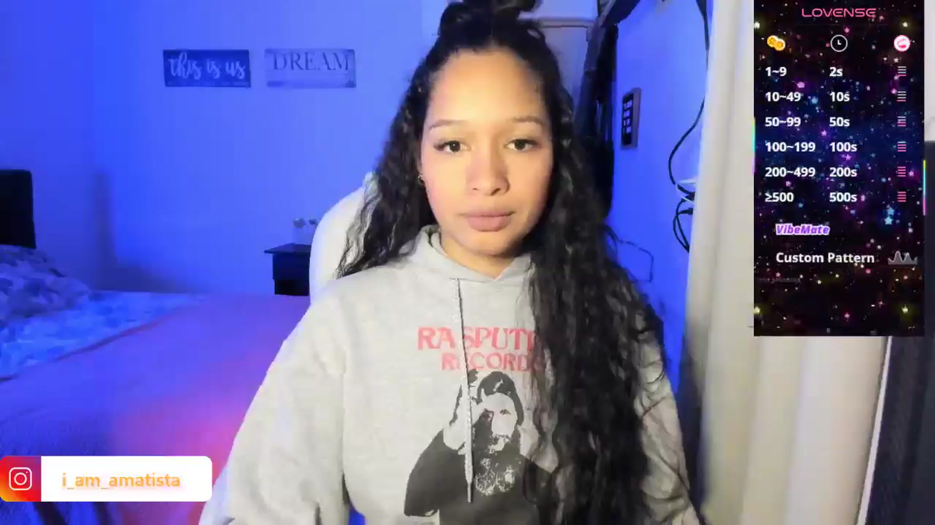 Gallery image thumbnail from Sexy_latina69's myfreecams stream on, 02/11/2025, 07:59 image 17 of 20