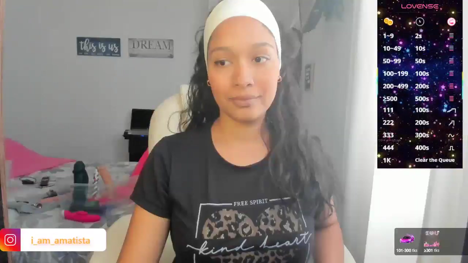 Gallery image thumbnail from Sexy_latina69's myfreecams stream on, 03/03/2025, 15:11 image 3 of 20