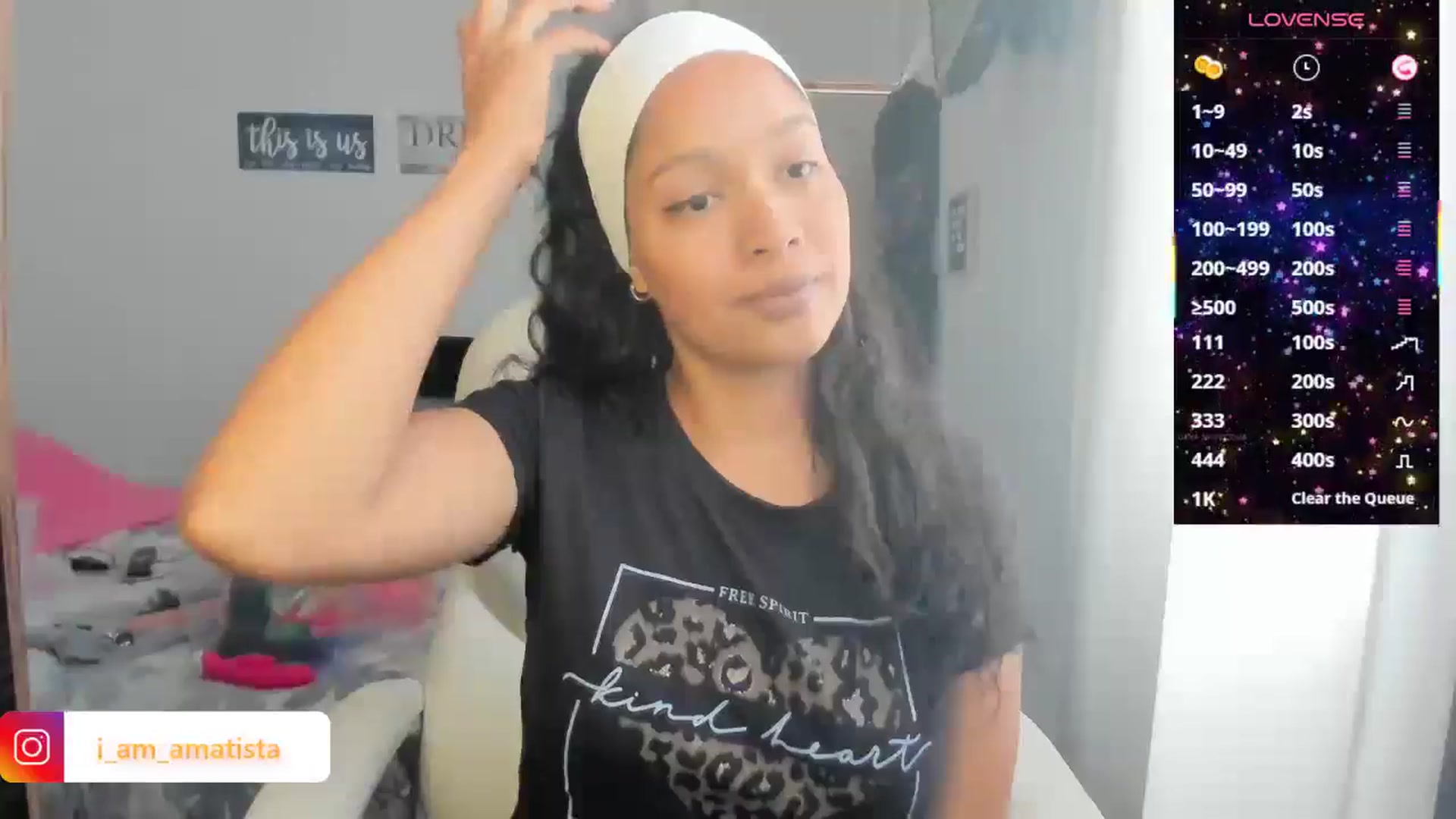 Gallery image thumbnail from Sexy_latina69's myfreecams stream on, 03/03/2025, 16:03 image 5 of 20