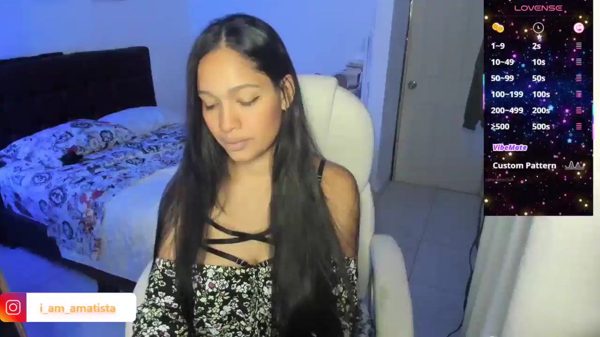 Gallery image thumbnail from Sexy_latina69's myfreecams stream on, 03/05/2025, 08:08 image 4 of 20